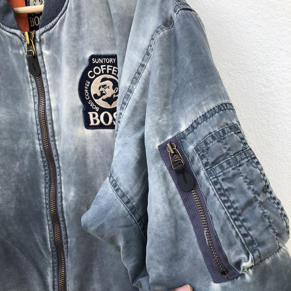Japanese Brand VINTAGE BOMBER JACKET SUNTORY COFFEE BOSS MA-1 STYLE Size US L / EU 52-54 / 3 - 11 Thumbnail