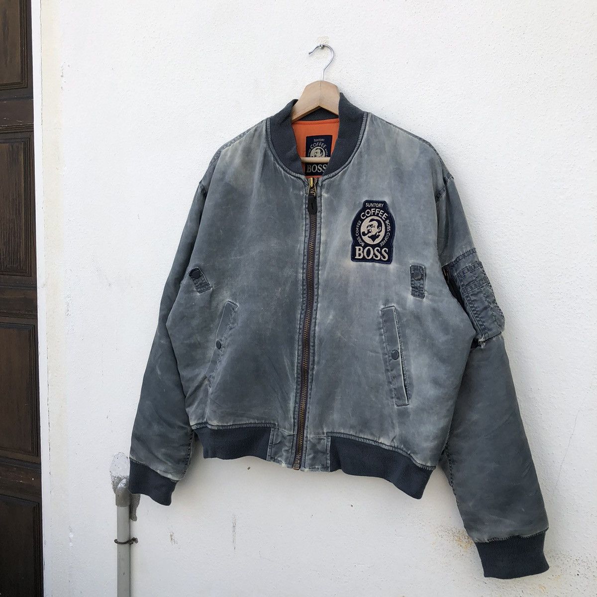 Japanese Brand VINTAGE BOMBER JACKET SUNTORY COFFEE BOSS MA-1 STYLE Size US L / EU 52-54 / 3 - 3 Thumbnail
