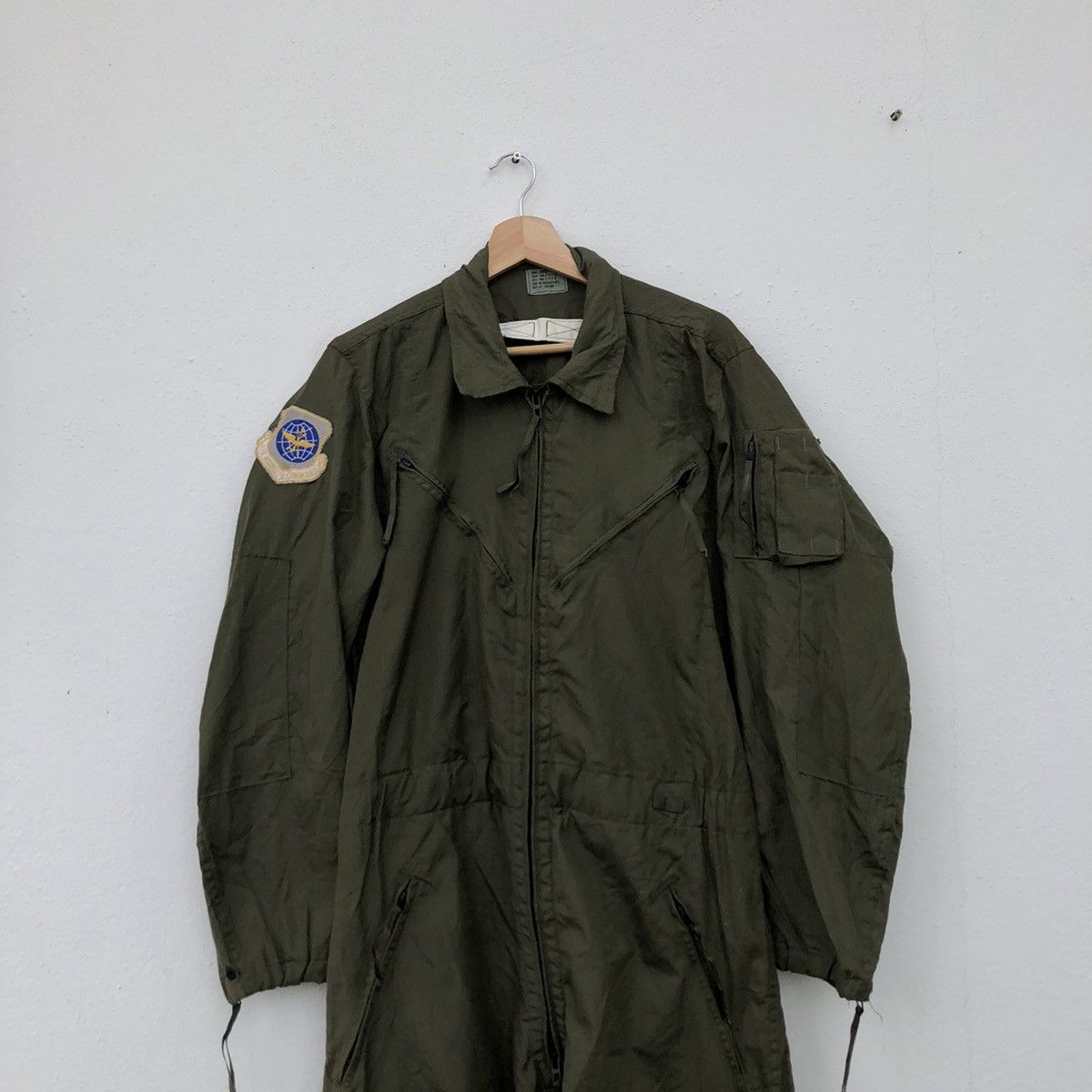 Vintage VINTAGE COVERALLS AIR MOBILITY COMMAND MILITARY COLLECTIONS Size US 31 - 3 Thumbnail