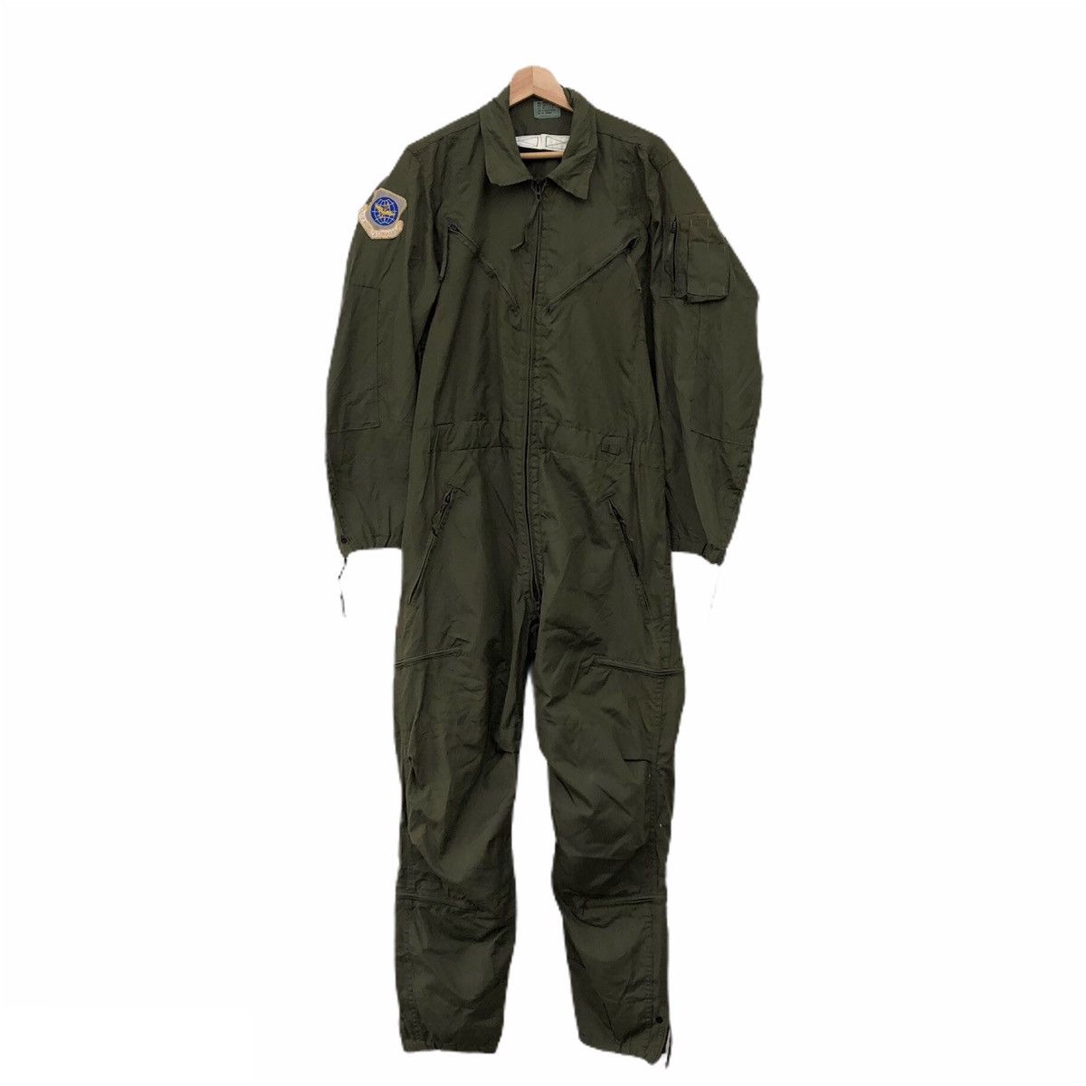 Vintage VINTAGE COVERALLS AIR MOBILITY COMMAND MILITARY COLLECTIONS Size US 31 - 1 Thumbnail