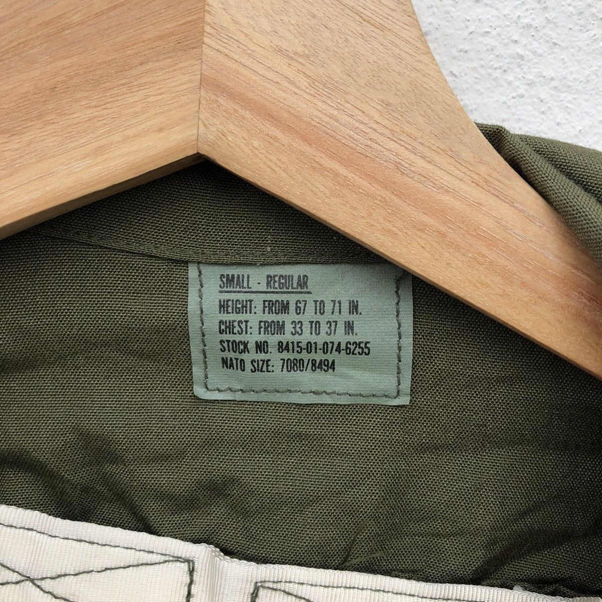 Vintage VINTAGE COVERALLS AIR MOBILITY COMMAND MILITARY COLLECTIONS Size US 31 - 16 Thumbnail