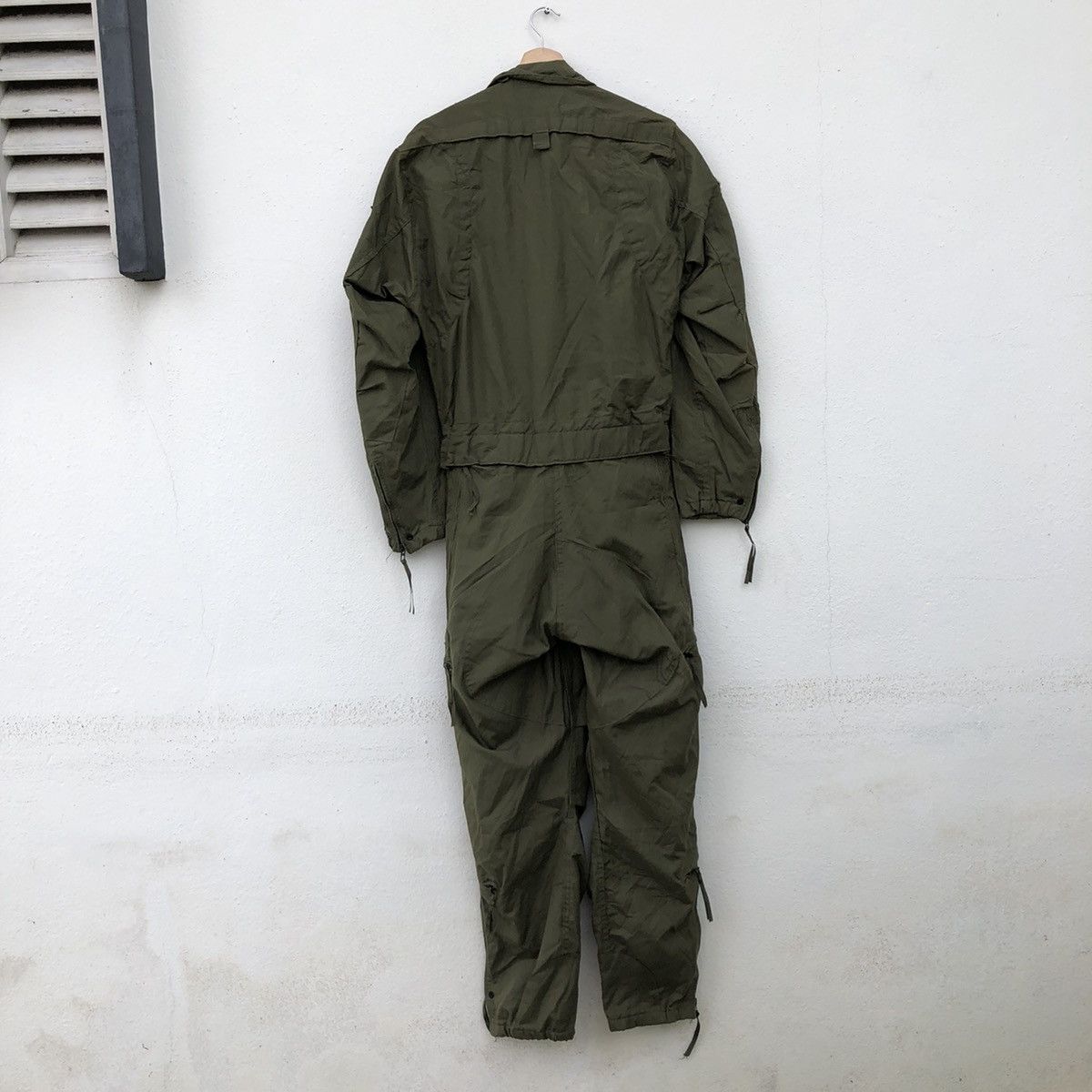 Vintage VINTAGE COVERALLS AIR MOBILITY COMMAND MILITARY COLLECTIONS Size US 31 - 9 Thumbnail