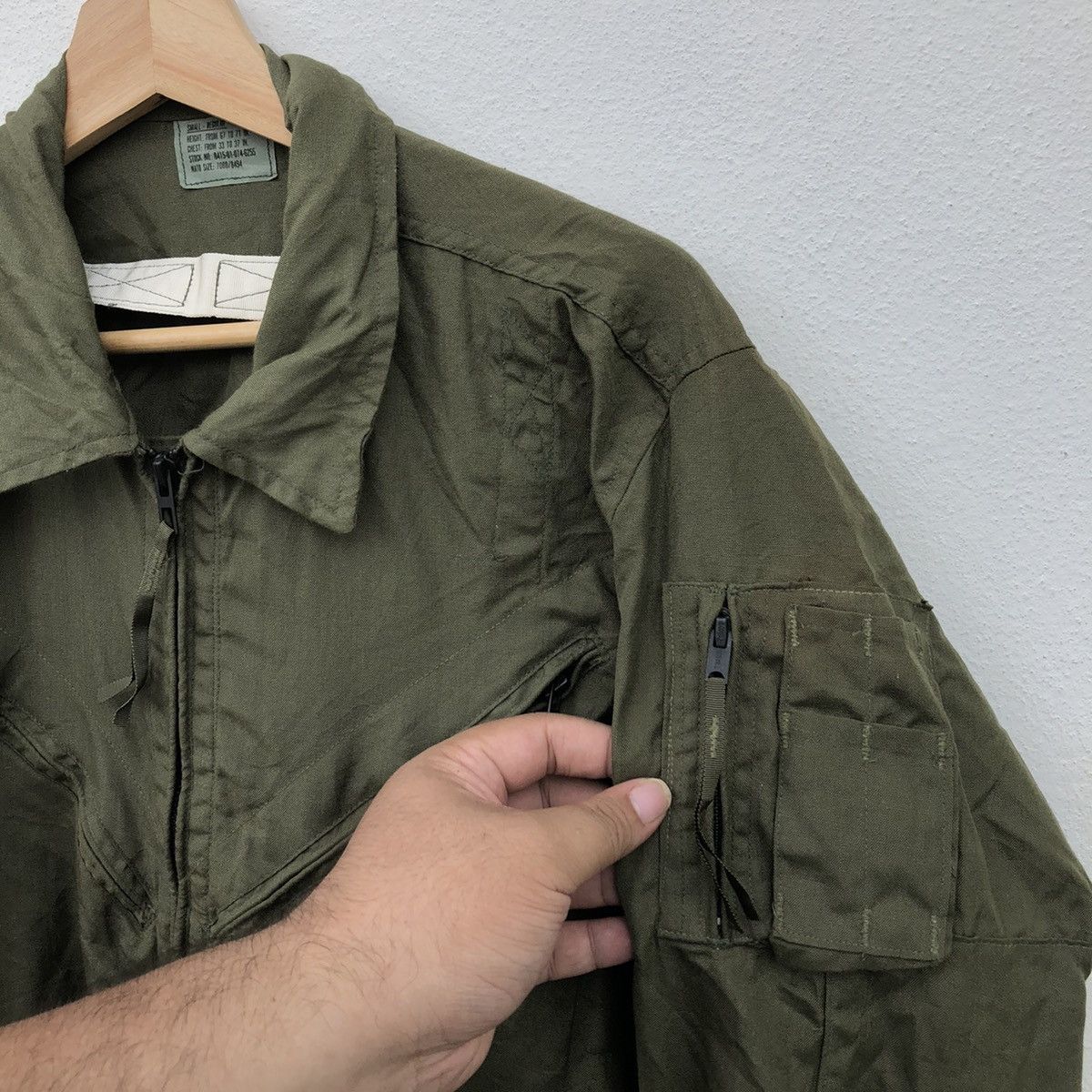 Vintage VINTAGE COVERALLS AIR MOBILITY COMMAND MILITARY COLLECTIONS Size US 31 - 7 Thumbnail