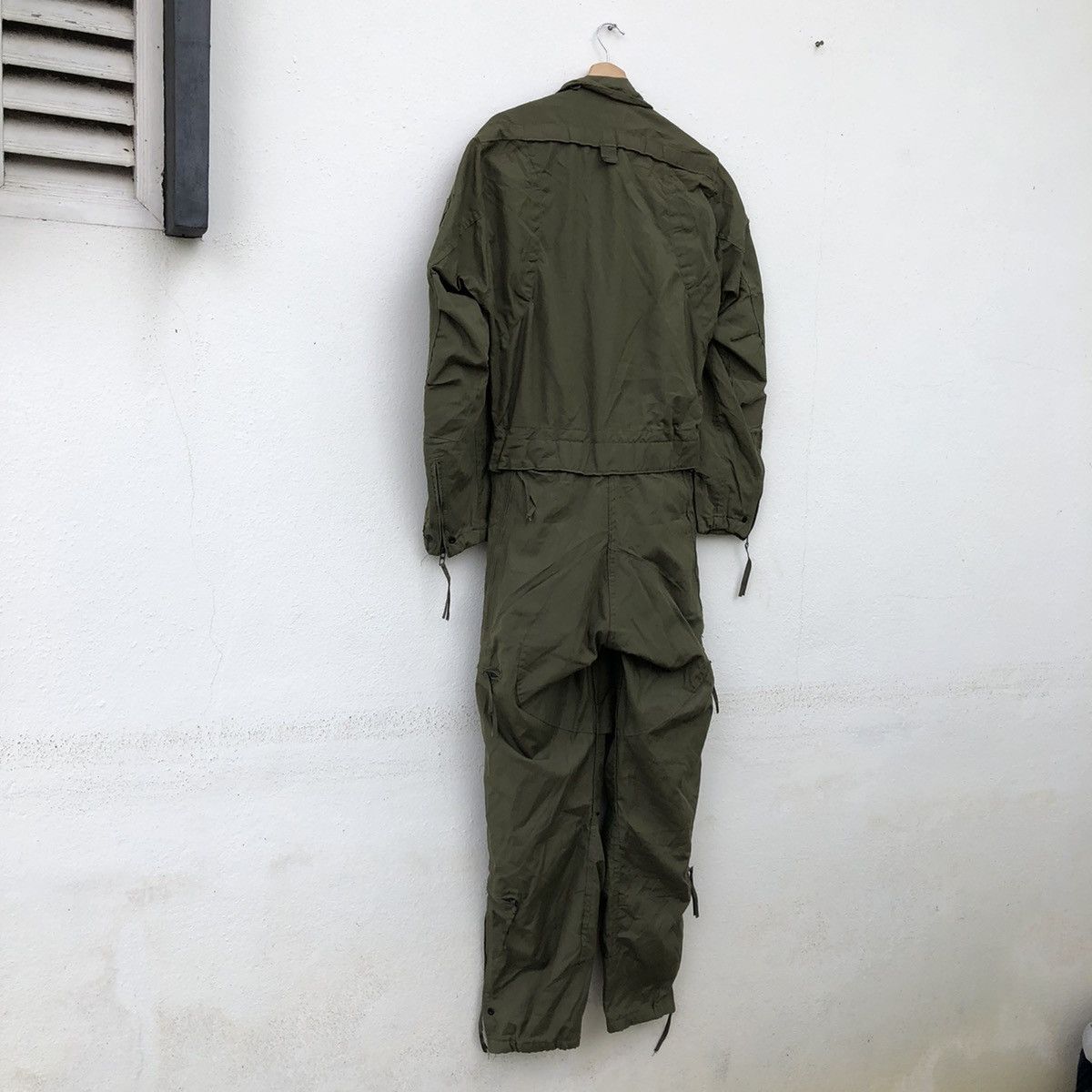 Vintage VINTAGE COVERALLS AIR MOBILITY COMMAND MILITARY COLLECTIONS Size US 31 - 10 Thumbnail