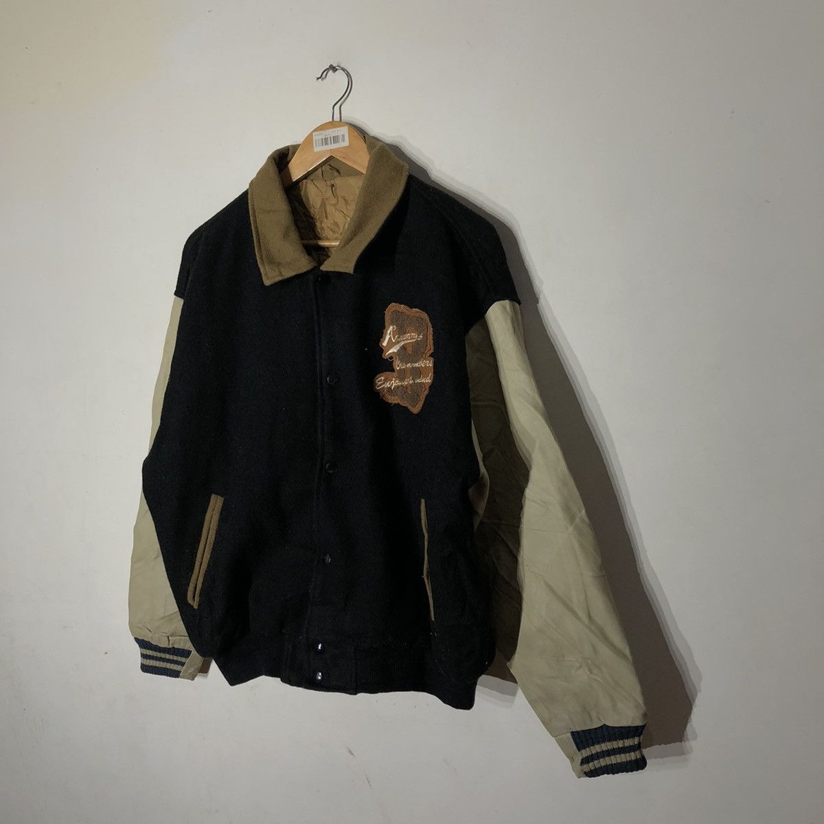 Japanese Brand Vintage Club Spirit American Flavor Big Logo Varsity Jacket Size US L / EU 52-54 / 3 - 3 Thumbnail