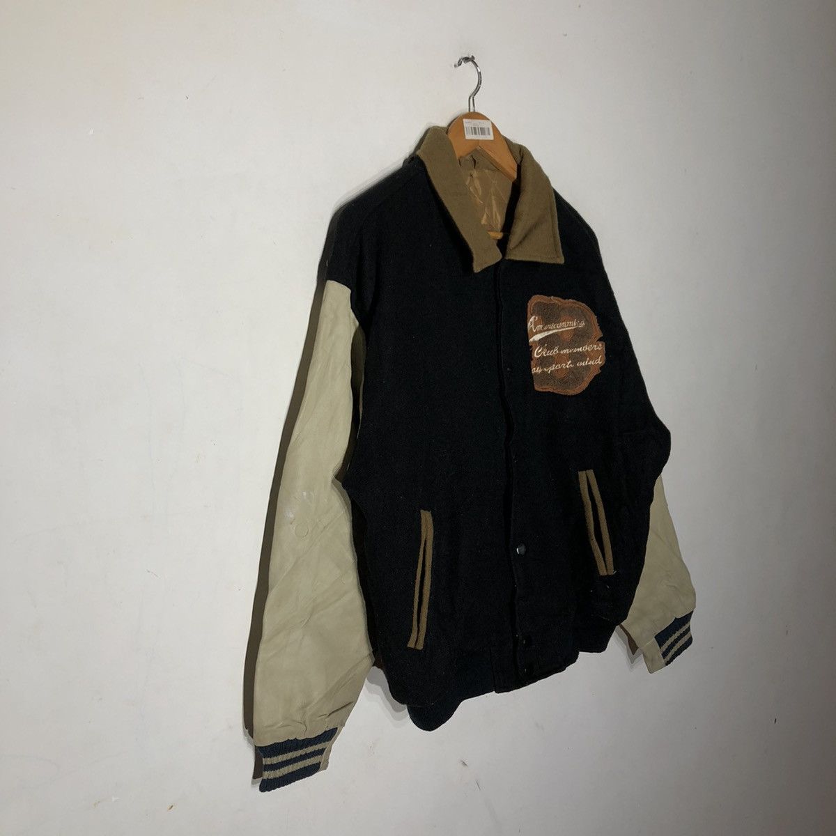 Japanese Brand Vintage Club Spirit American Flavor Big Logo Varsity Jacket Size US L / EU 52-54 / 3 - 4 Thumbnail
