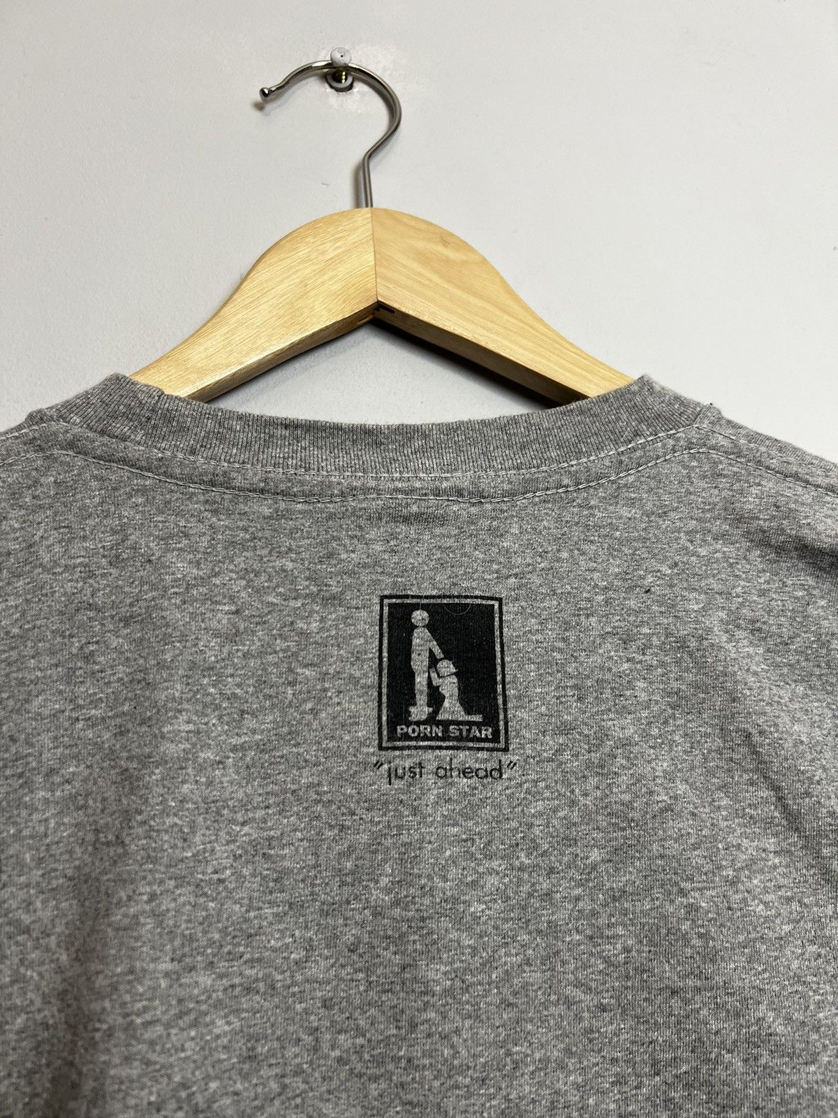 Hook-Ups Porn Star Vintage Boxlogo Masturbating Is Not A Crime Tee Size US L / EU 52-54 / 3 - 5 Thumbnail