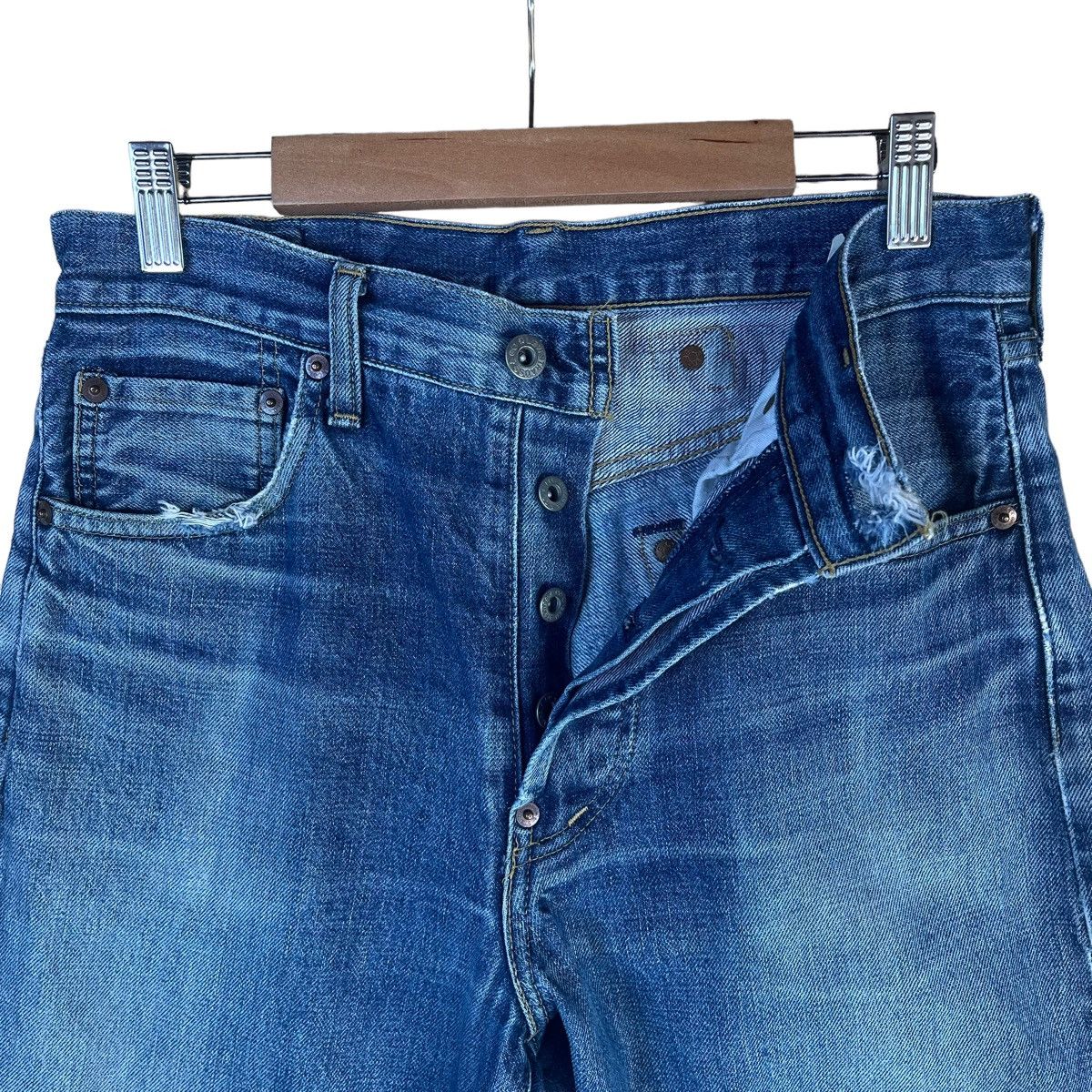 Levi's × Levi's Vintage Clothing RARE💥30x34.5 Levis 702XX Big E Selvedge Distressed Jeans Size US 30 / EU 46 - 4 Thumbnail