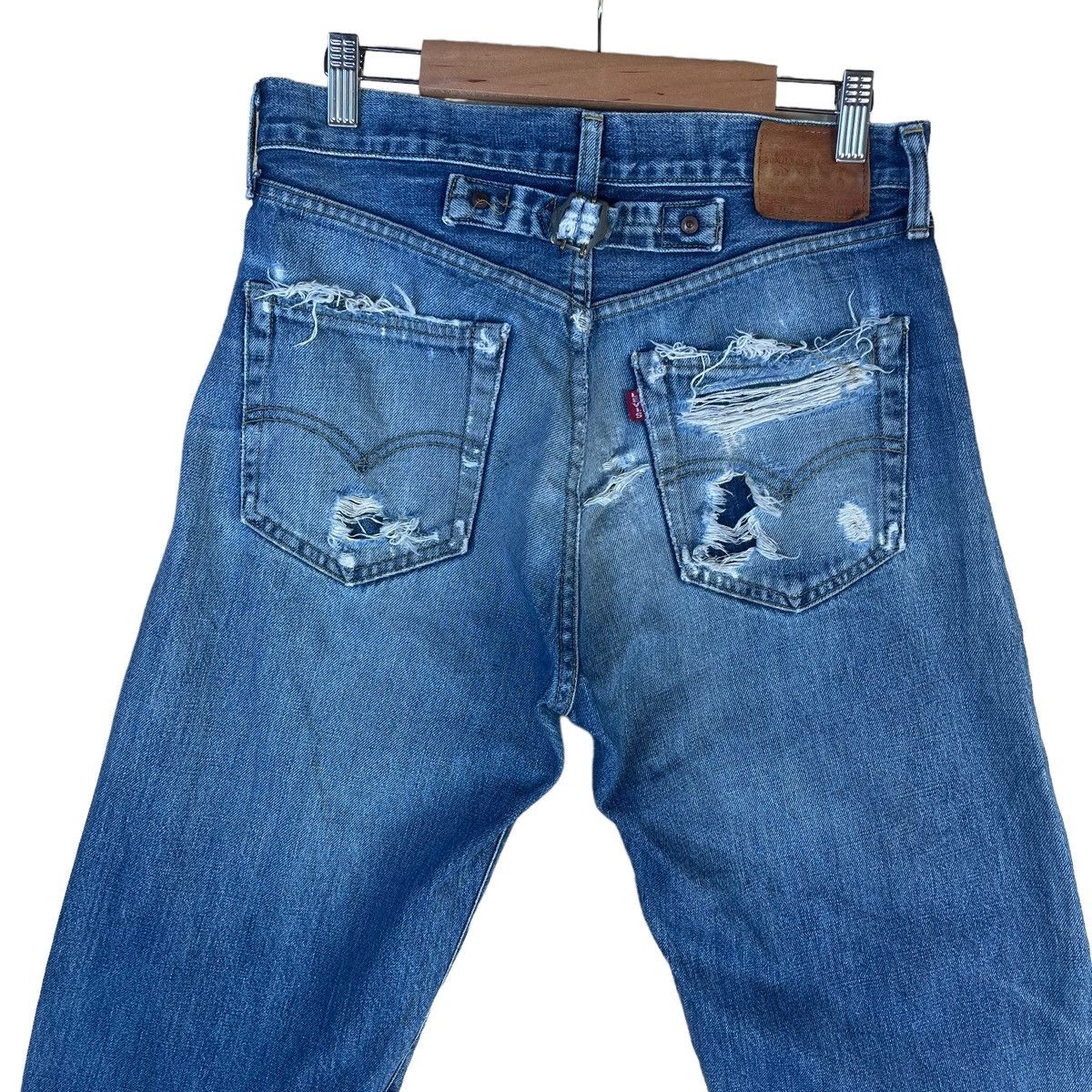 Levi's × Levi's Vintage Clothing RARE💥30x34.5 Levis 702XX Big E Selvedge Distressed Jeans Size US 30 / EU 46 - 10 Thumbnail