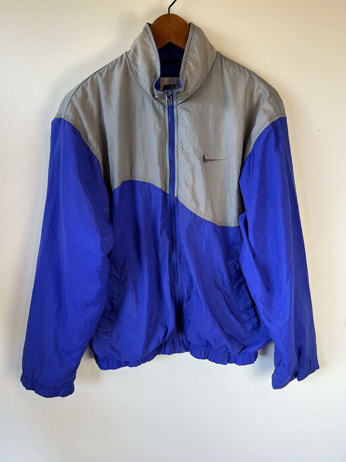 Nike Vintage Nike Windbreaker Jacket Size US S / EU 44-46 / 1 - 1 Thumbnail