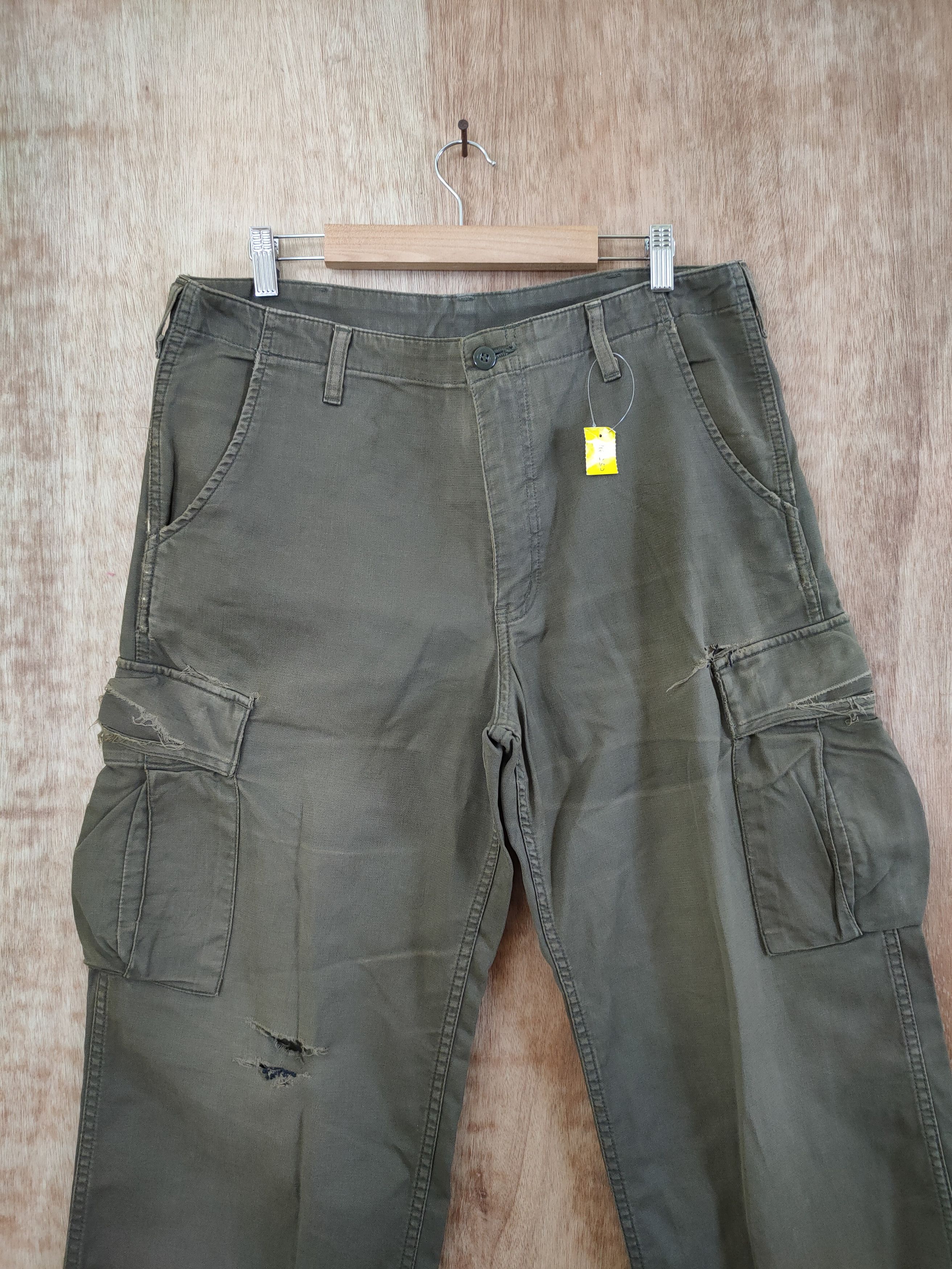 Carhartt DL carhartt vintage distressed thrashed cargo pants #46-252t Size US 33 - 4 Thumbnail