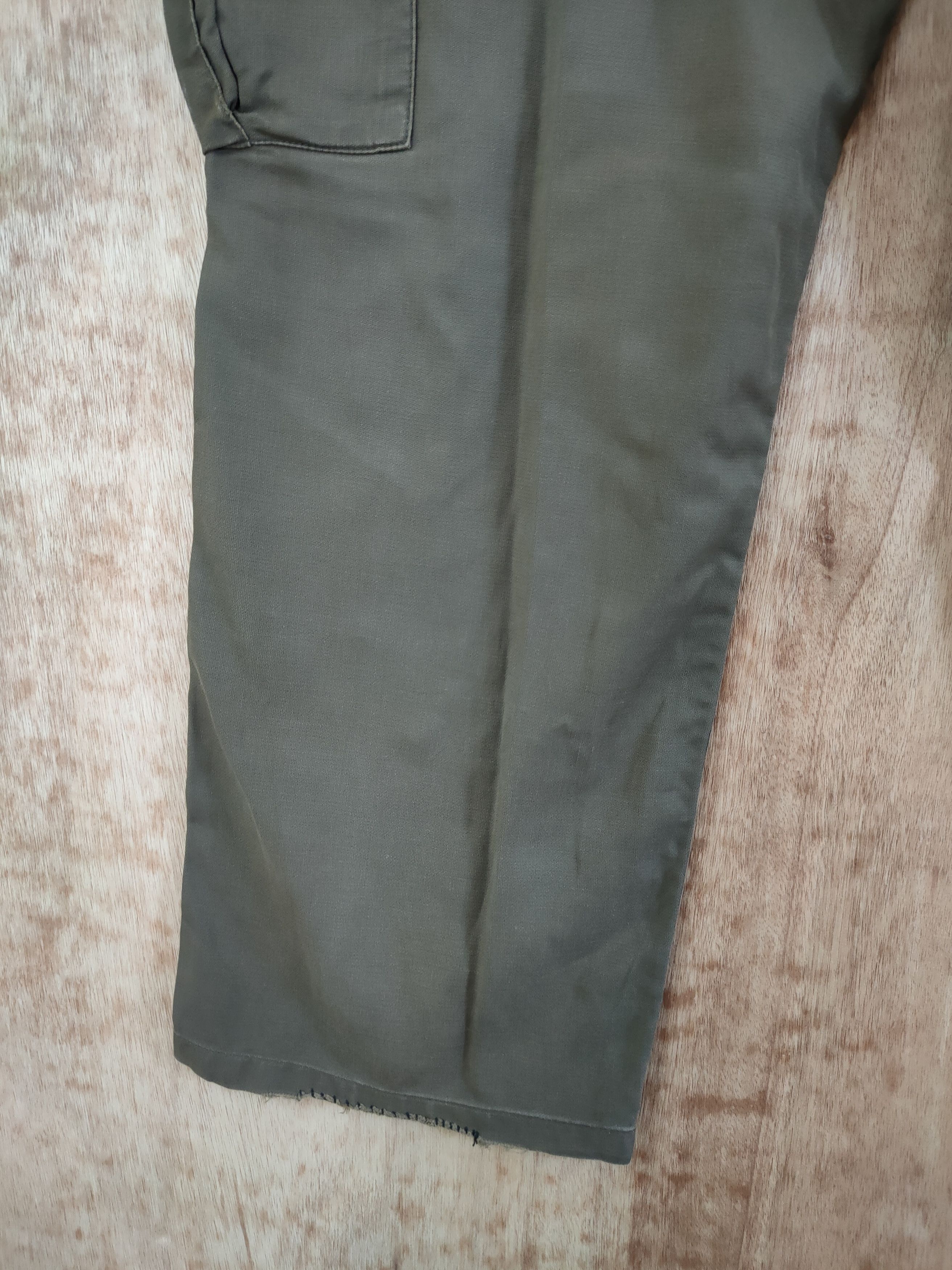 Carhartt DL carhartt vintage distressed thrashed cargo pants #46-252t Size US 33 - 9 Thumbnail
