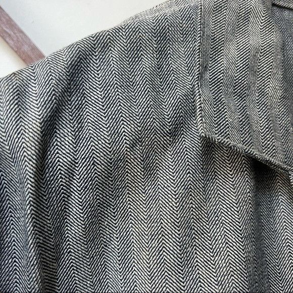 Vintage 1970'S Wrangler custom denim jacket with black tag, made in the USA, size L, men's. unclear blue type Vintage Second Hand