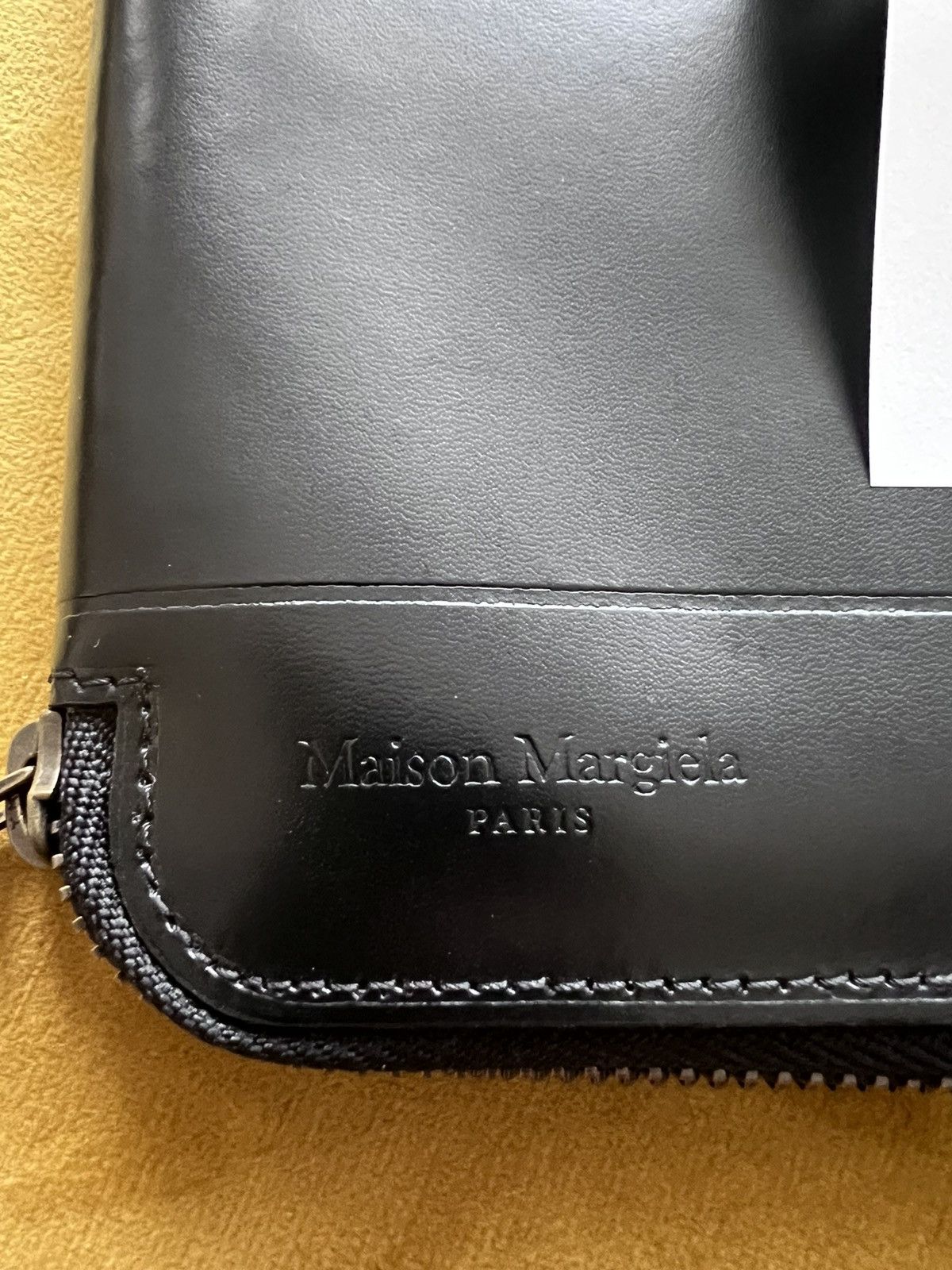 Maison Margiela €350 glossy black leather organizer, made in Italy Size ONE SIZE - 5 Thumbnail