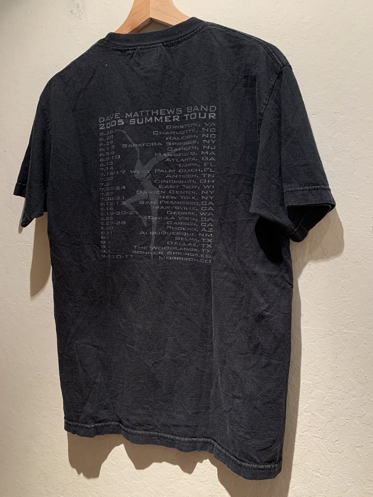 Band Tees × Vintage *RARE* Vintage 2005 Dave Matthews Band Summer Tour T-Shirt M Size US M / EU 48-50 / 2 - 2 Thumbnail