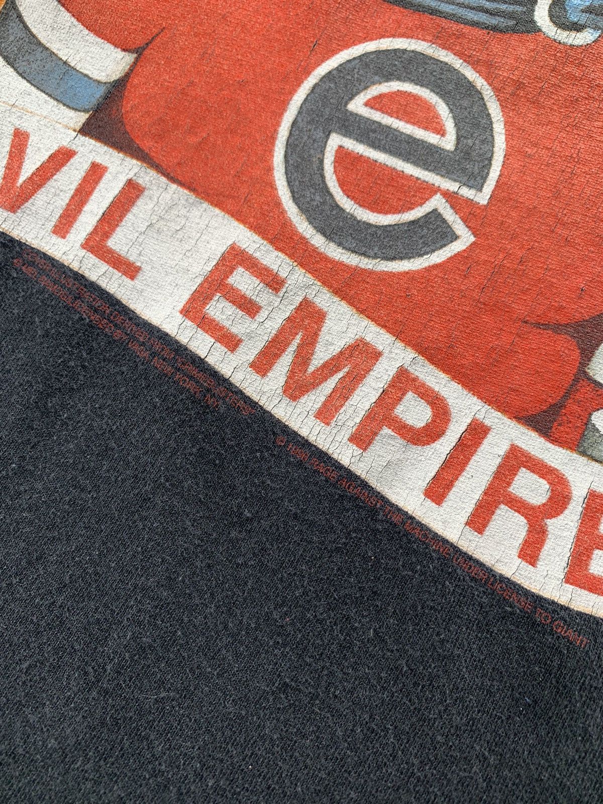 Rage Against The Machine Vintage 90s Rage Against The Machine Evil Empire T-Shirt Size US M / EU 48-50 / 2 - 6 Thumbnail
