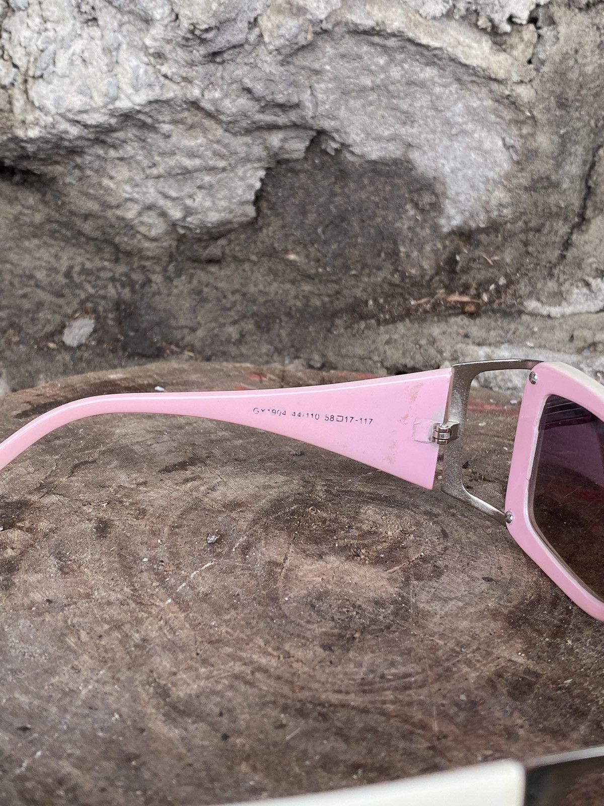 Givenchy Vintage Givenchy Sunglasses Size ONE SIZE - 7 Thumbnail