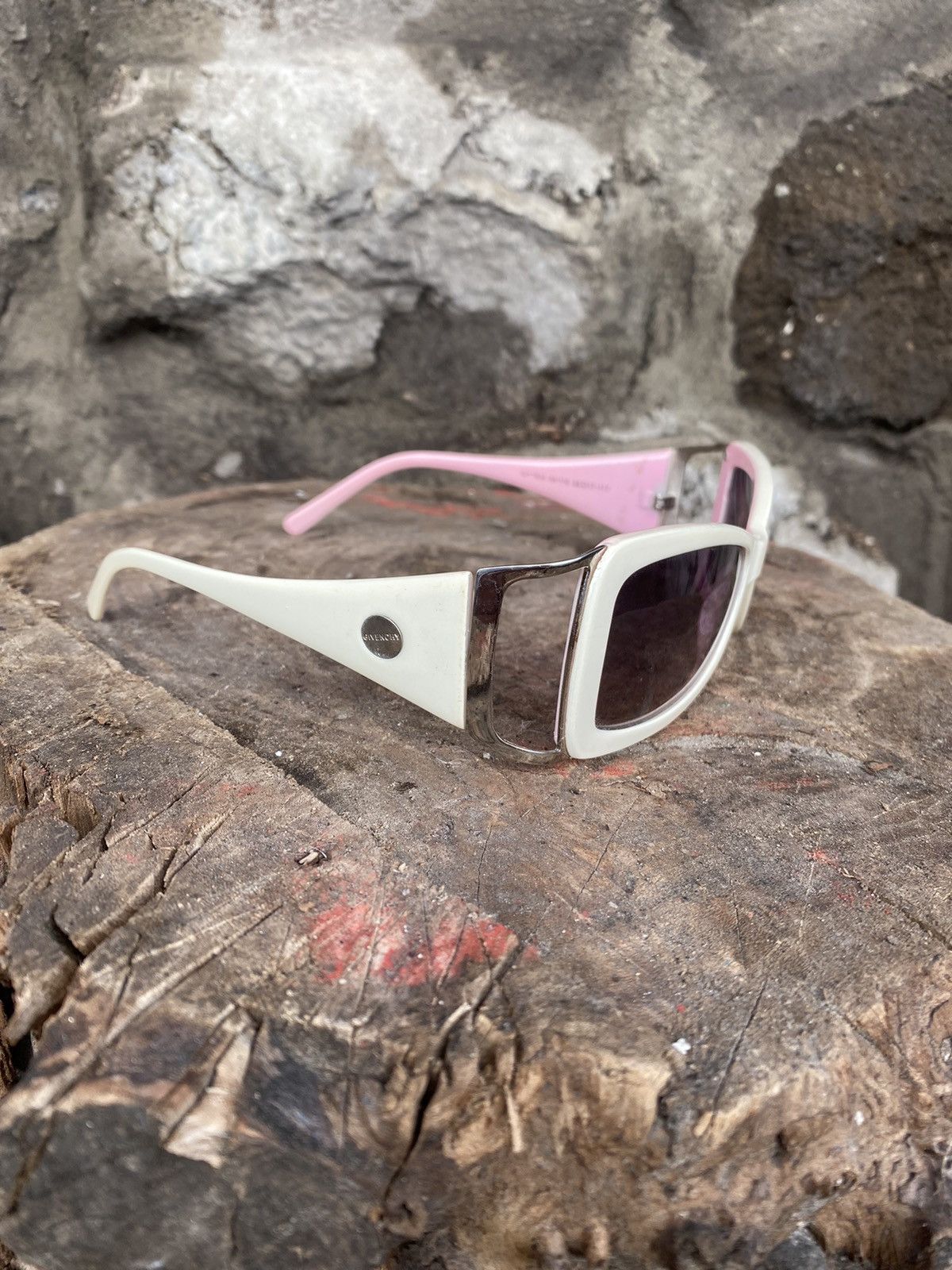 Givenchy Vintage Givenchy Sunglasses Size ONE SIZE - 3 Thumbnail