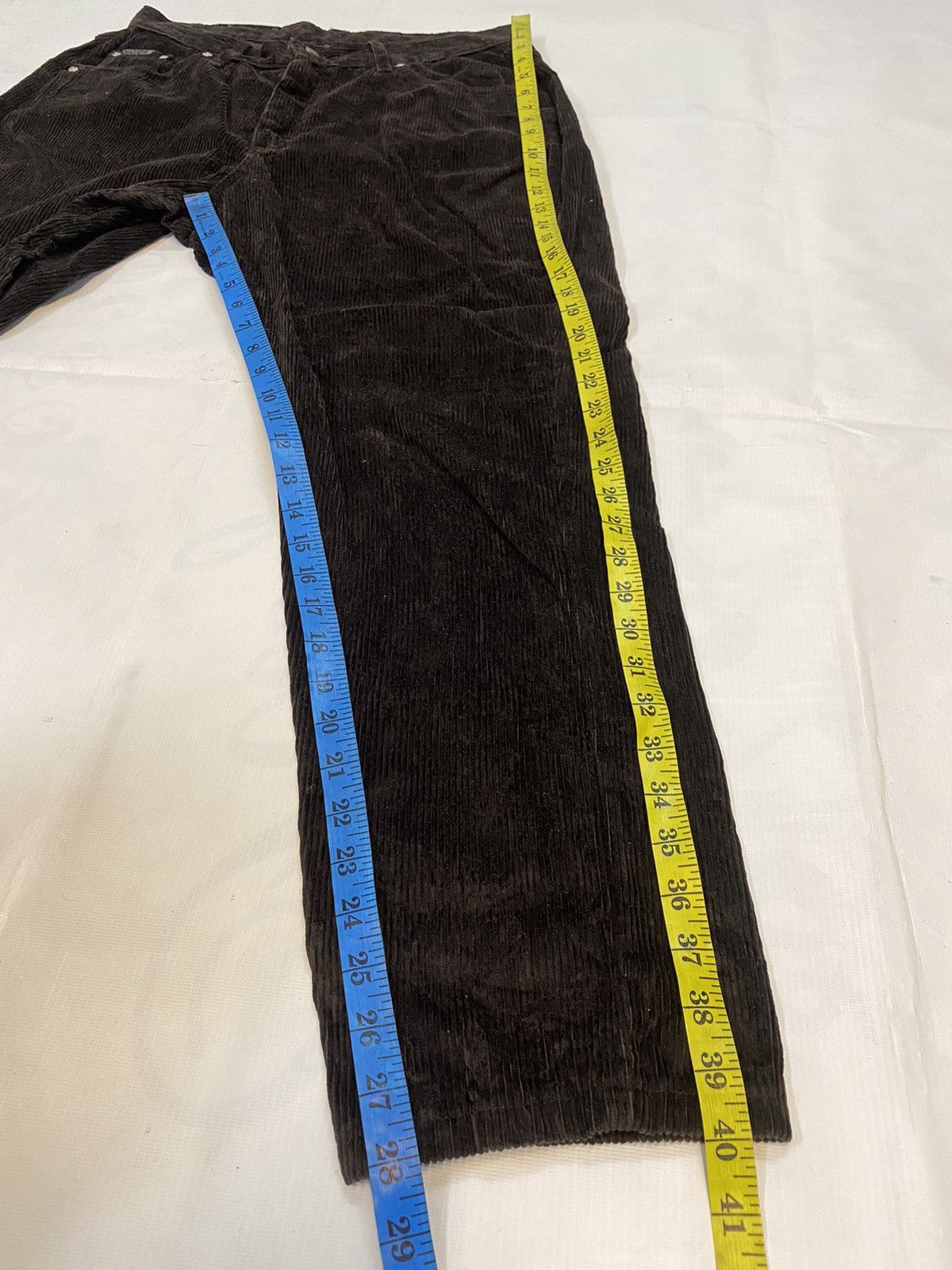 Lee × Vintage Vintage Lee Riveted Corduroy Pant Size US 31 - 13 Thumbnail