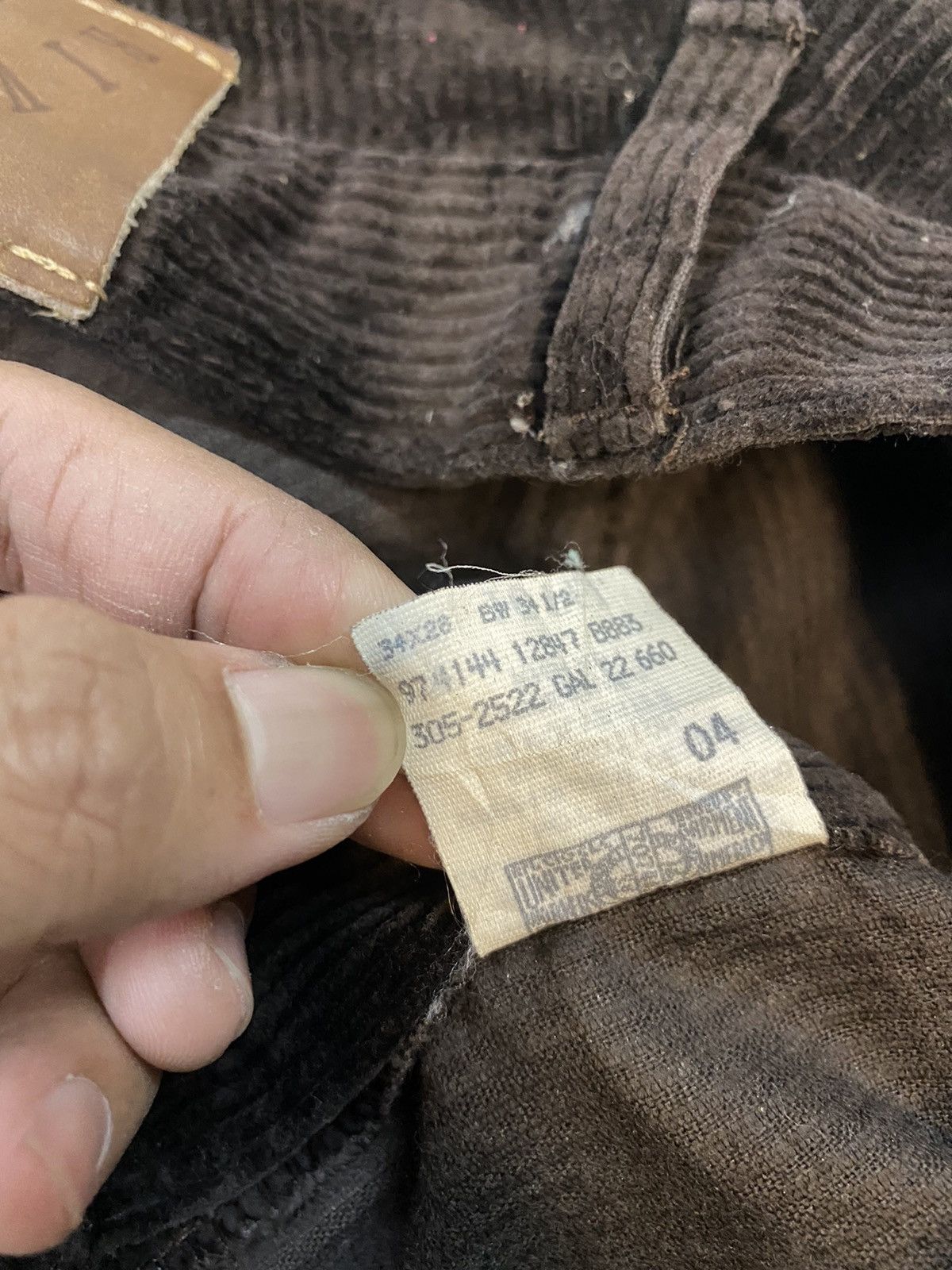 Lee × Vintage Vintage Lee Riveted Corduroy Pant Size US 31 - 7 Thumbnail