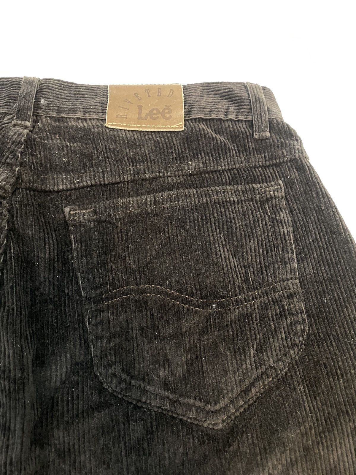 Lee × Vintage Vintage Lee Riveted Corduroy Pant Size US 31 - 10 Thumbnail