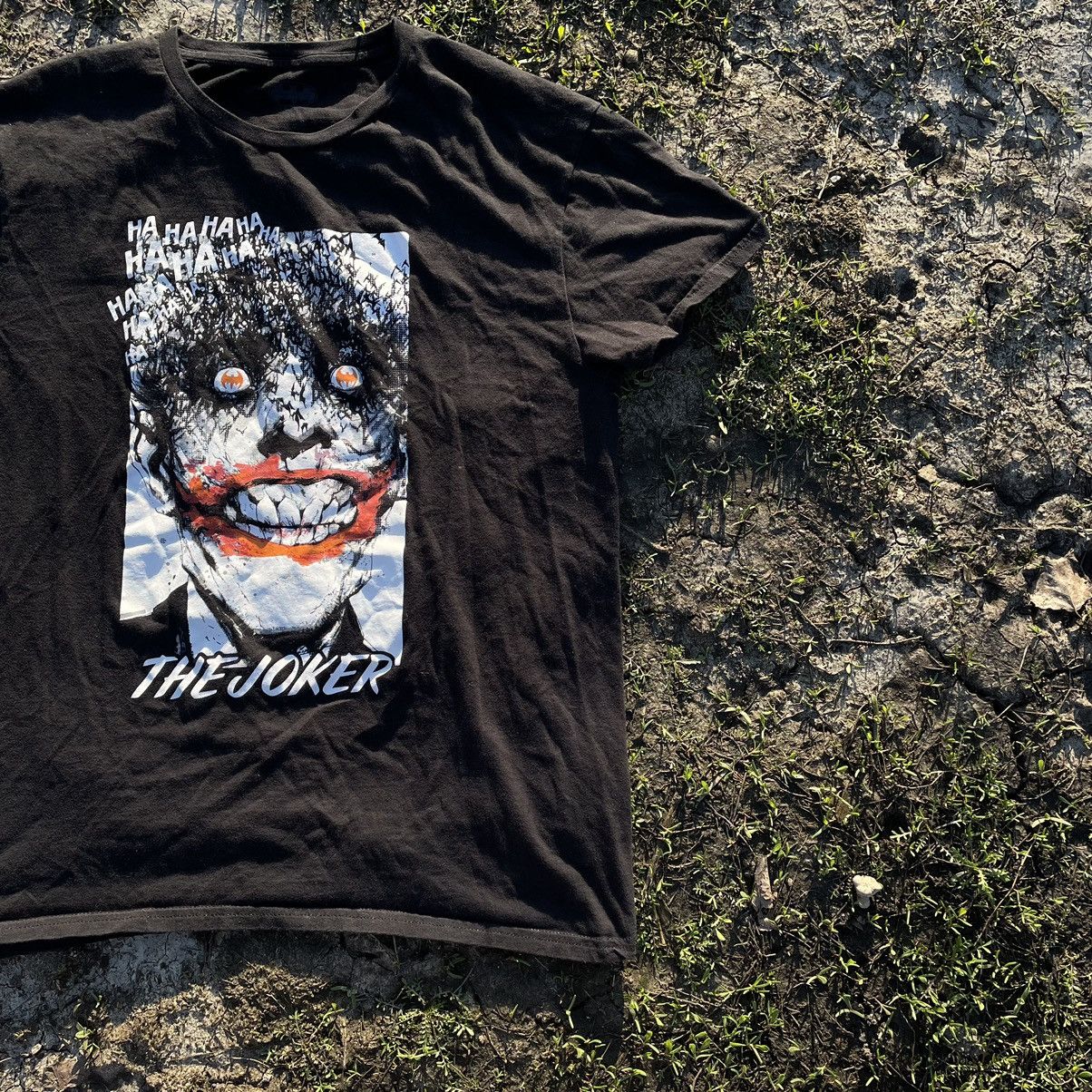 Vintage Vintage 90s Graphic Tee Vamp Skull Dark Aesthetic Bleached S Size US S / EU 44-46 / 1 - 2 Thumbnail