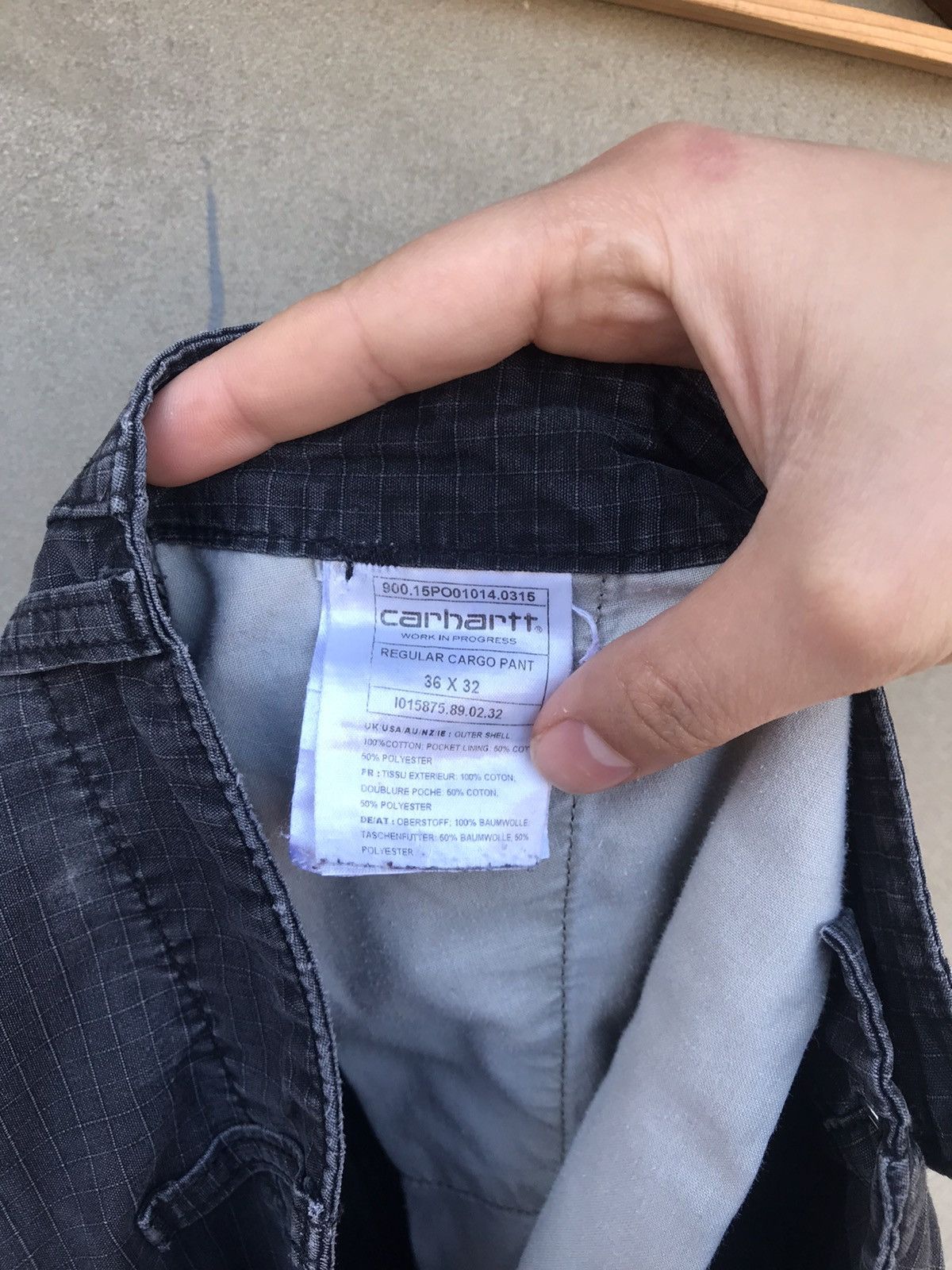 Carhartt × Carhartt Wip × Vintage ‼️BIG SALE‼️ 🖤Vintage Carhartt WIP Cargo Pants 36x32 Travis Size US 36 / EU 52 - 11 Thumbnail