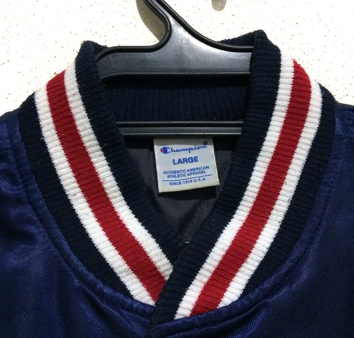 Champion Champion Varsity Bomber Embroidery Logo Satin Patch Sweater Size US L / EU 52-54 / 3 - 3 Thumbnail