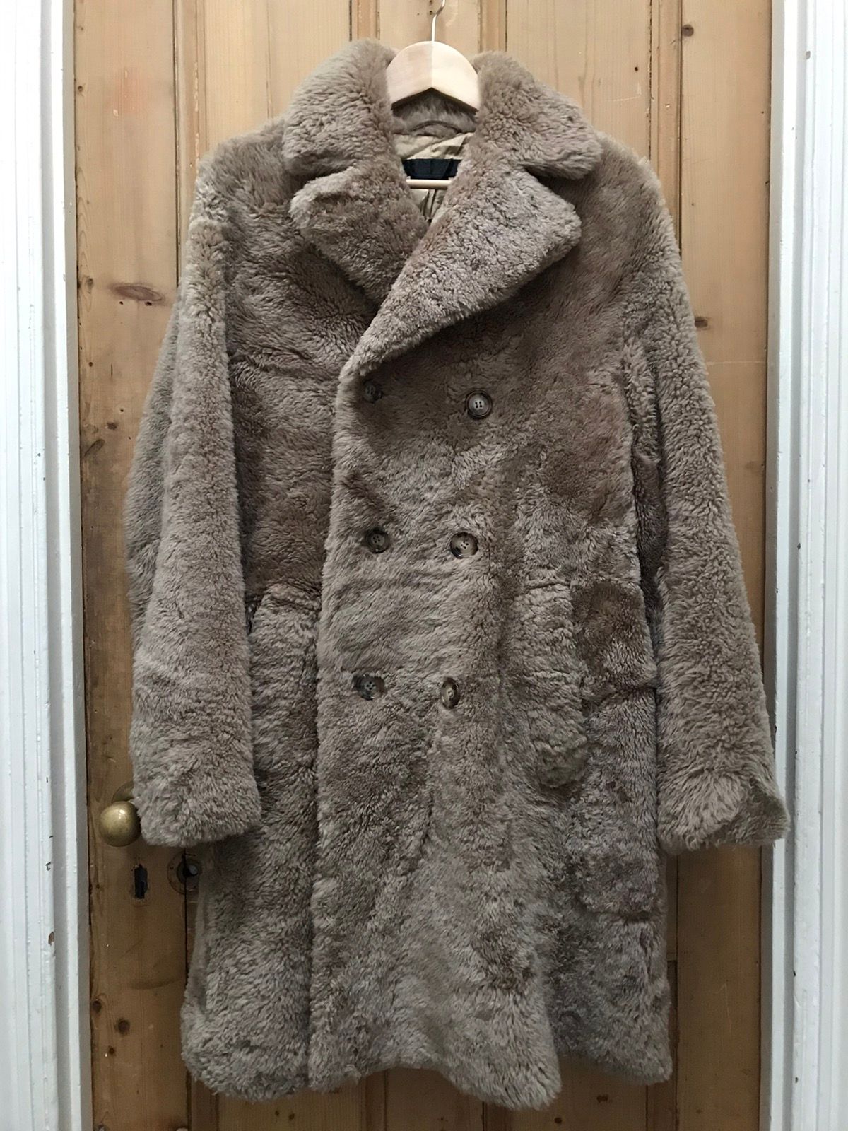 Pre-owned Alexander Mcqueen Double Breasted Shearling Coat In Taupe