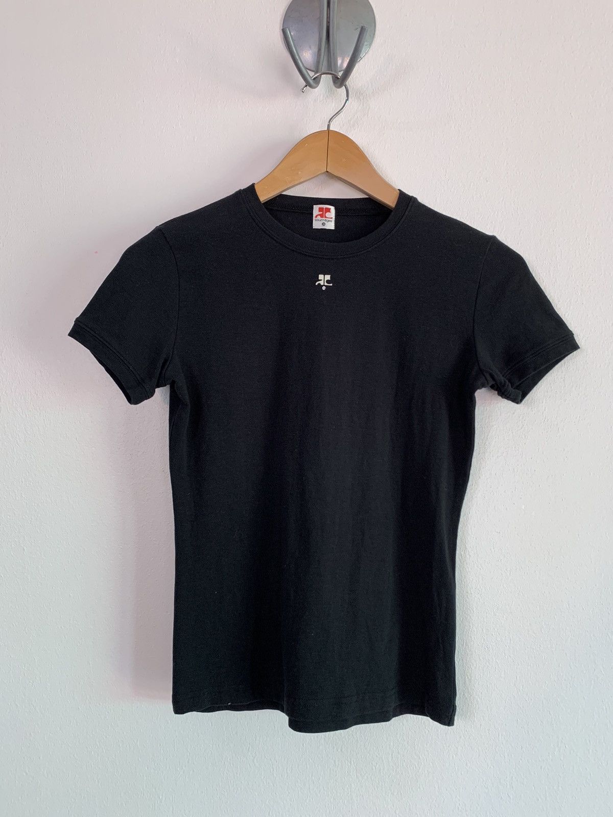 Courreges Courreges Logo T-Shirt. Size M / US 6-8 / IT 42-44 - 1 Thumbnail