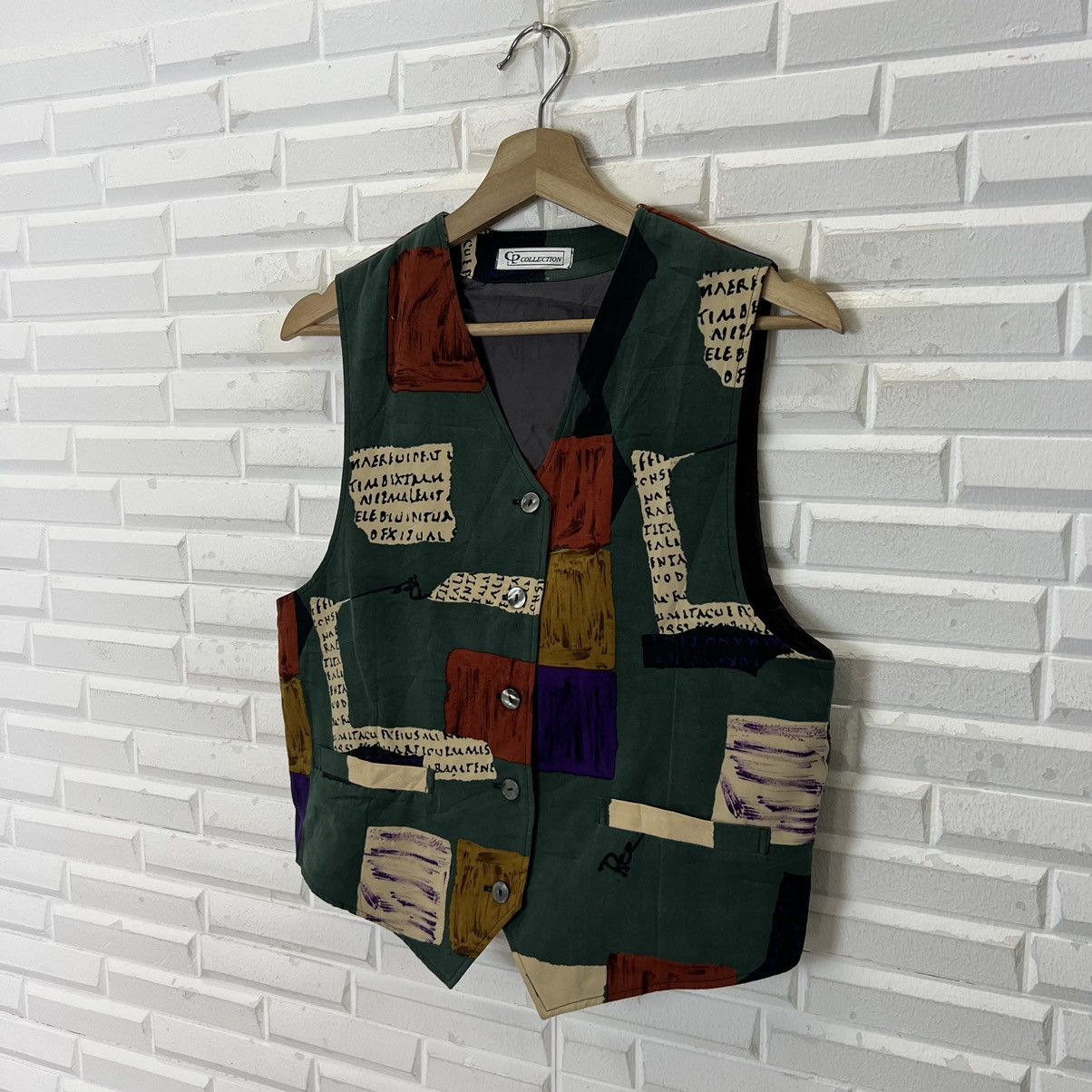 Art Comes First RARE CP COLLECTIONS VEST MULTI COLOUR Size US M / EU 48-50 / 2 - 2 Thumbnail