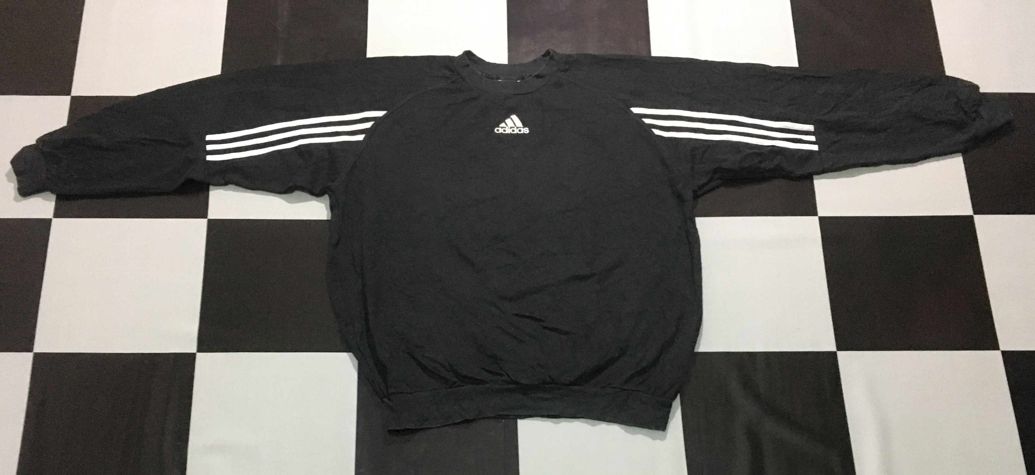 Adidas Vintage Adidas Sweatshirt Adidas 3 Stripes Size US L / EU 52-54 / 3 - 2 Thumbnail