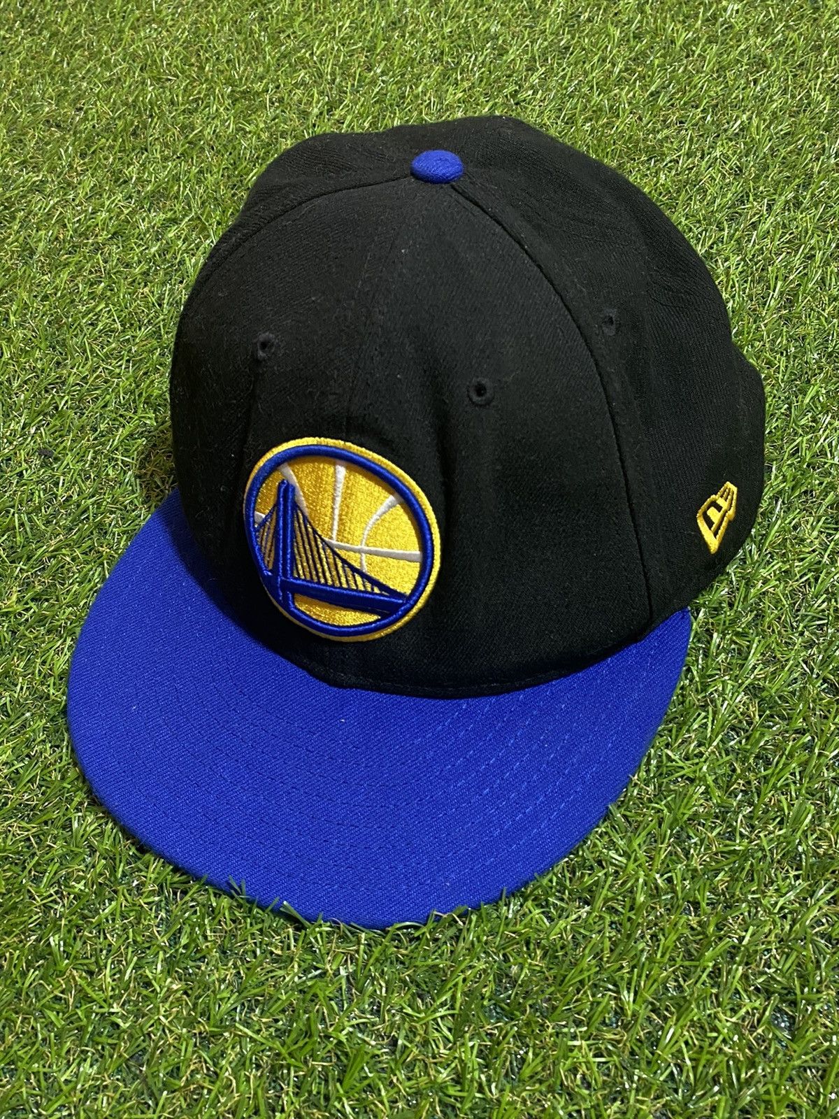NBA Vintage Y2k NBA cap Golden State Warriors New Era 59fifty Size ONE SIZE - 1 Thumbnail