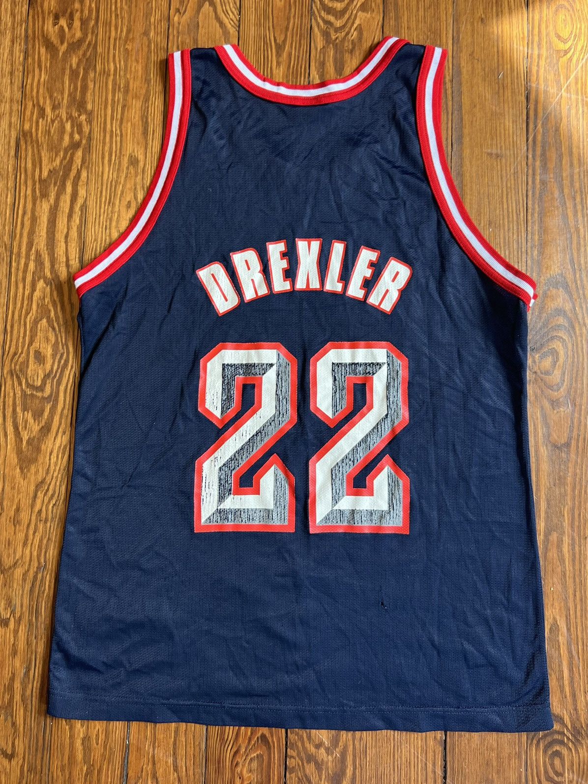 Champion × NBA × Vintage Vintage Houston Rockets Clyde Drexler Champion Jersey Size US L / EU 52-54 / 3 - 2 Thumbnail