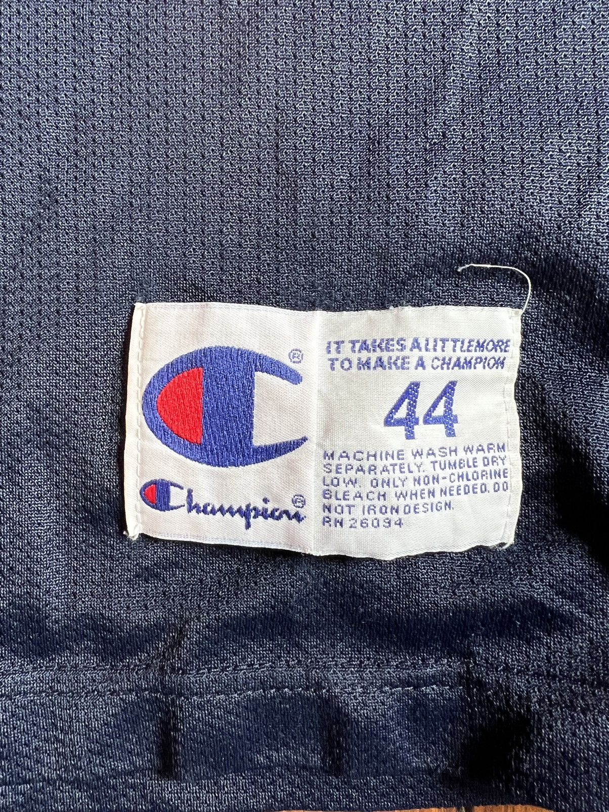 Champion × NBA × Vintage Vintage Houston Rockets Clyde Drexler Champion Jersey Size US L / EU 52-54 / 3 - 4 Thumbnail