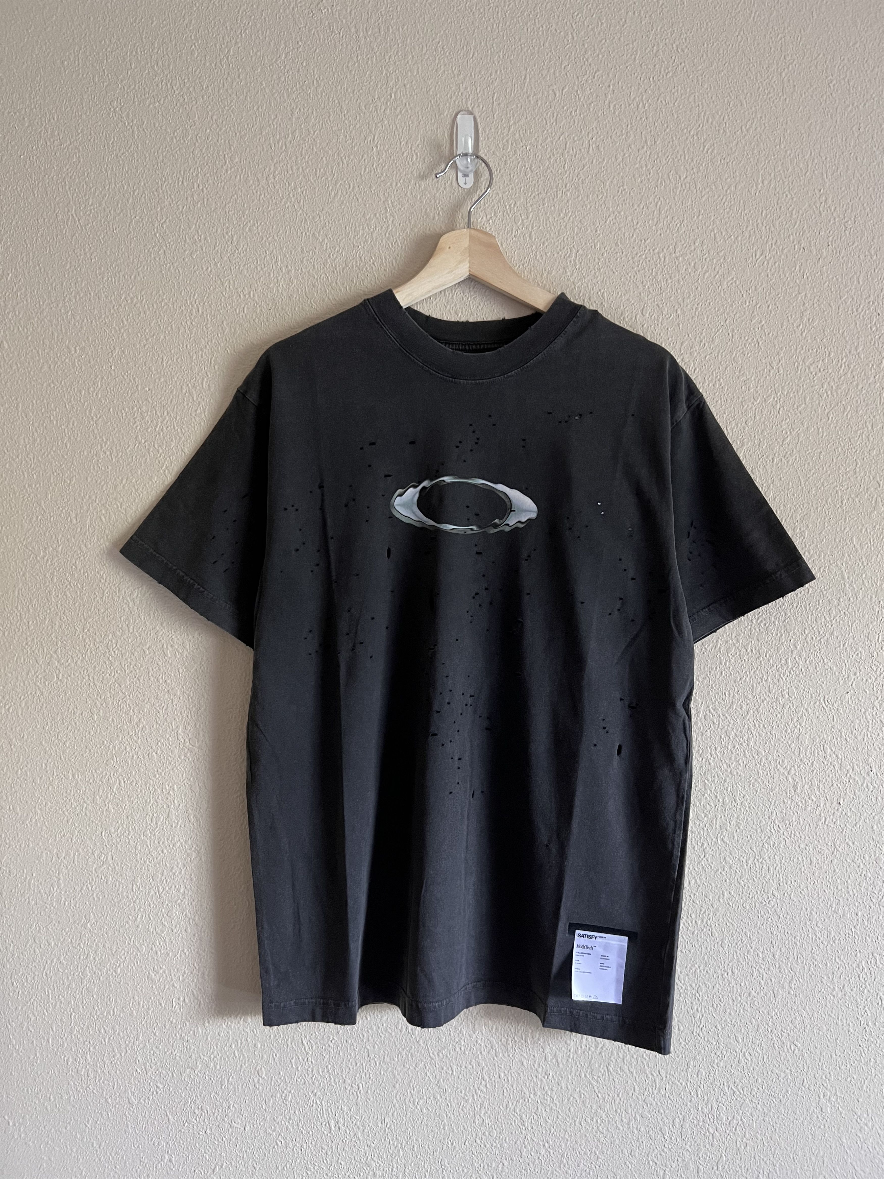 Oakley Satisfy Running Oakley Moth Tech Logo Tee in Black | Grailed