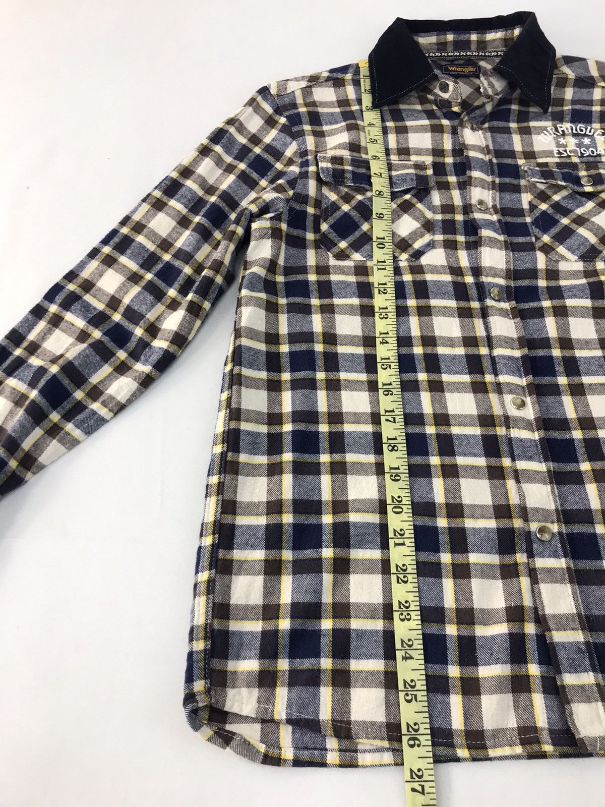 Flannel × Vintage × Wrangler Vtg Flannel Plaid Wrangler Since 1904 Snap Button Design Size US S / EU 44-46 / 1 - 11 Thumbnail
