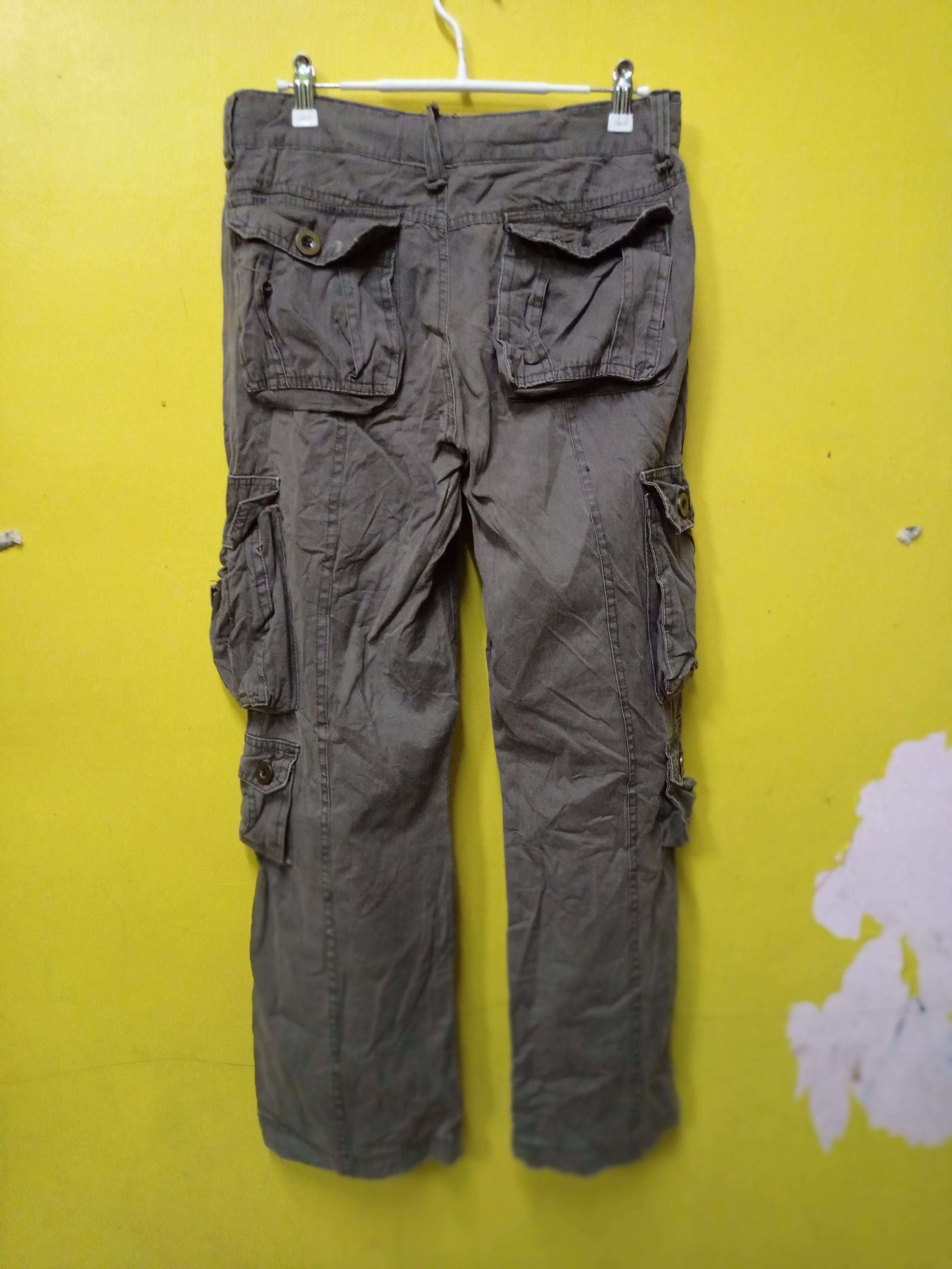 Japanese Brand × Vintage RETRO 1965 Old Cargo Pant Multiple Pocket (JAPAN DESIGN) Size US 31 - 13 Thumbnail