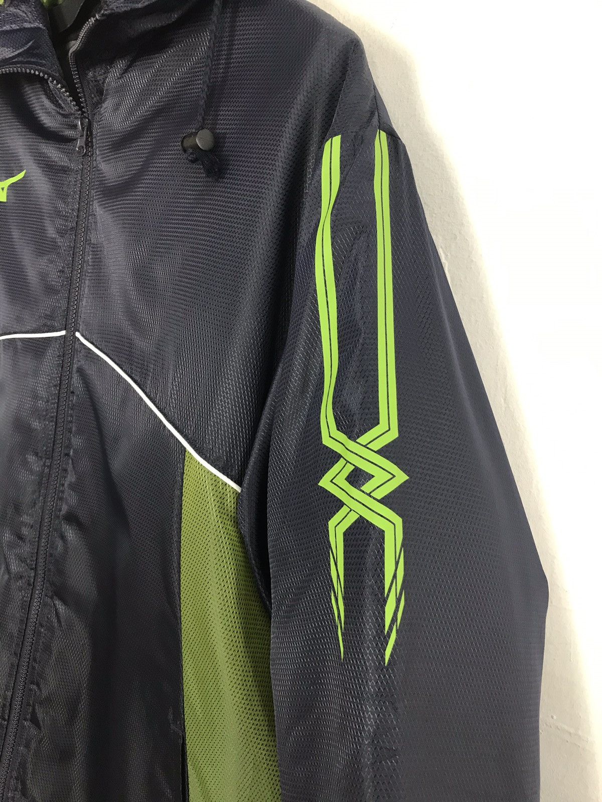 Mizuno Vtg Mizuno Parkas Double Pockets Winter Wear Jacket Hoodie Size US XL / EU 56 / 4 - 6 Thumbnail