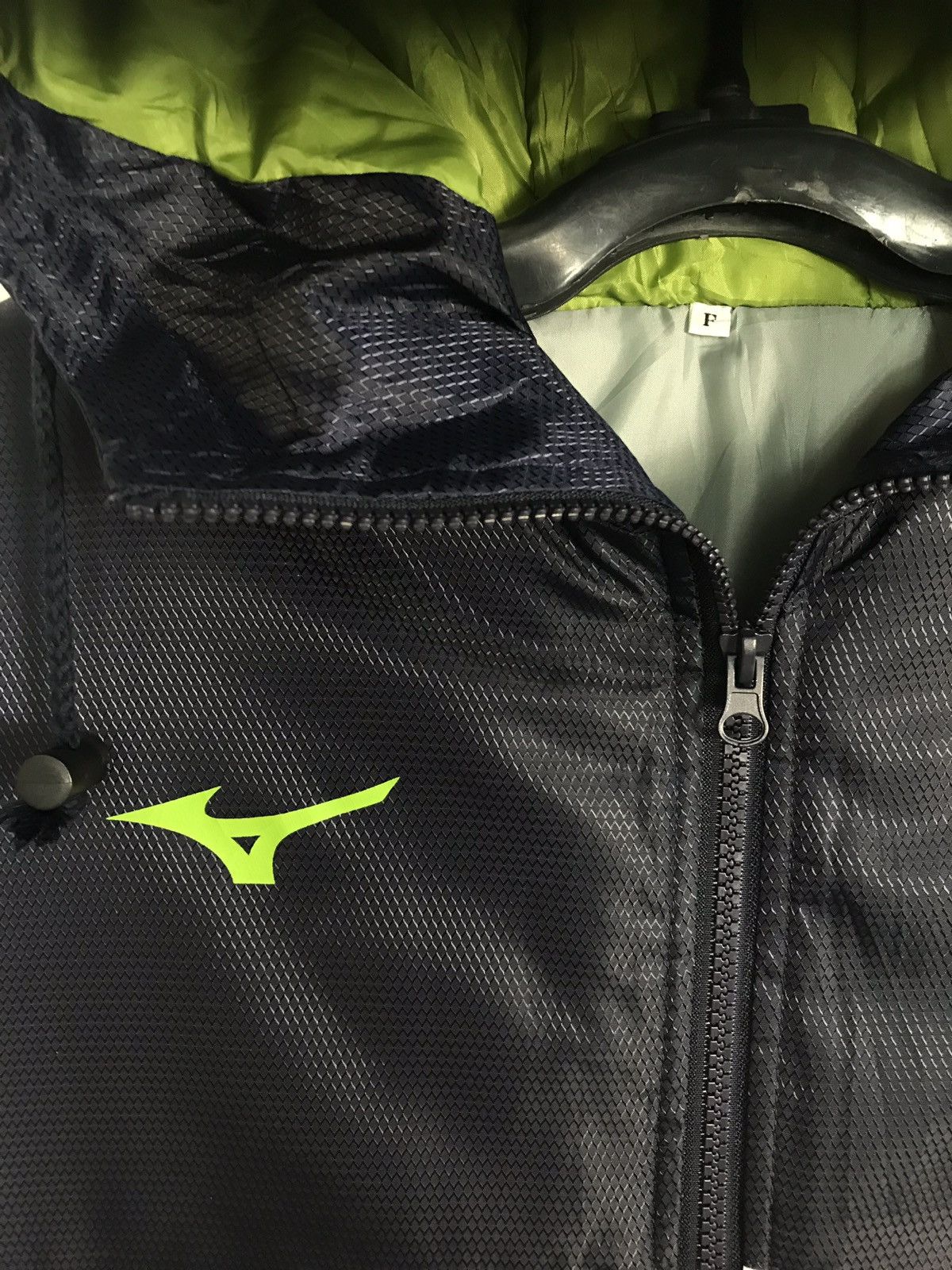 Mizuno Vtg Mizuno Parkas Double Pockets Winter Wear Jacket Hoodie Size US XL / EU 56 / 4 - 4 Thumbnail