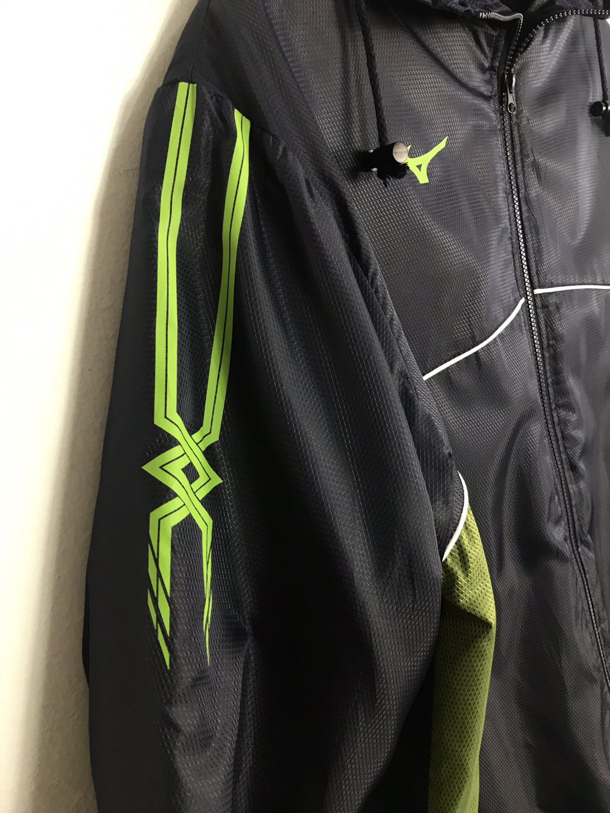 Mizuno Vtg Mizuno Parkas Double Pockets Winter Wear Jacket Hoodie Size US XL / EU 56 / 4 - 7 Thumbnail