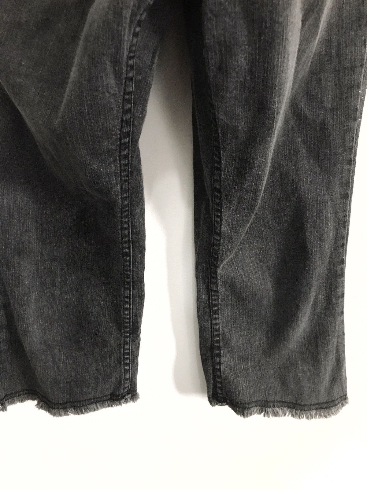 Enrico Coveri Enrico Coveri Cropped Pants Waist 28"x31" Size US 26 / EU 42 - 5 Thumbnail