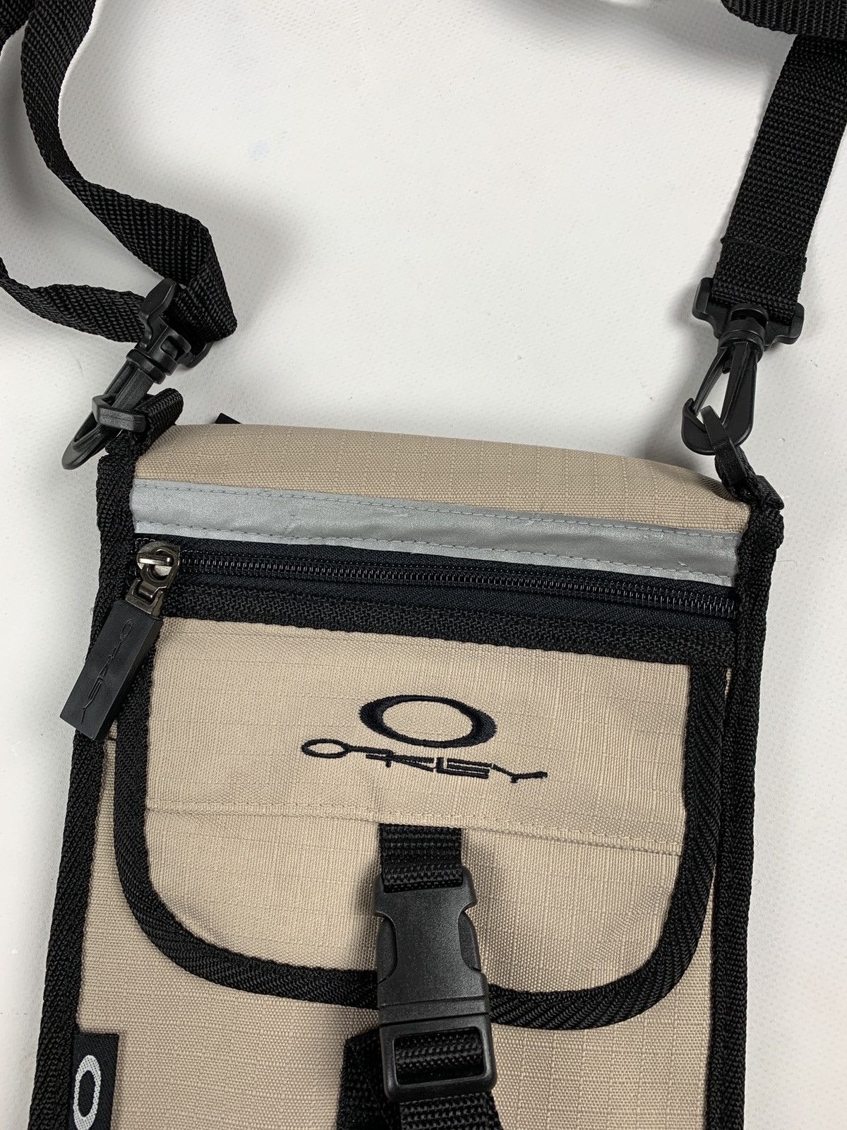Oakley Vintage Oakley Double Sided Messenger Bag Size ONE SIZE - 8 Thumbnail