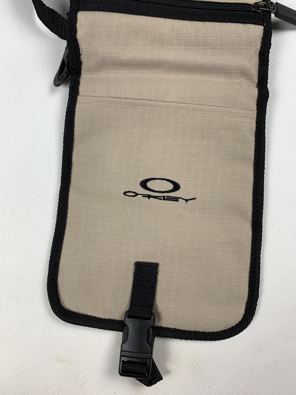 Oakley Vintage Oakley Double Sided Messenger Bag Size ONE SIZE - 13 Thumbnail