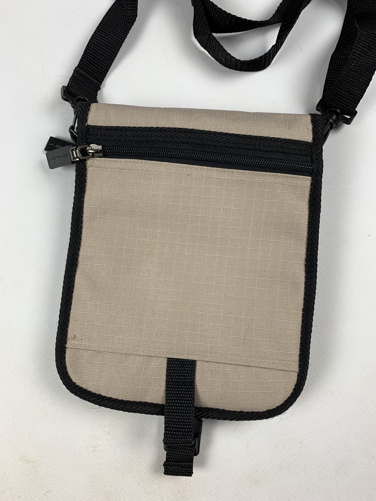 Oakley Vintage Oakley Double Sided Messenger Bag Size ONE SIZE - 19 Thumbnail