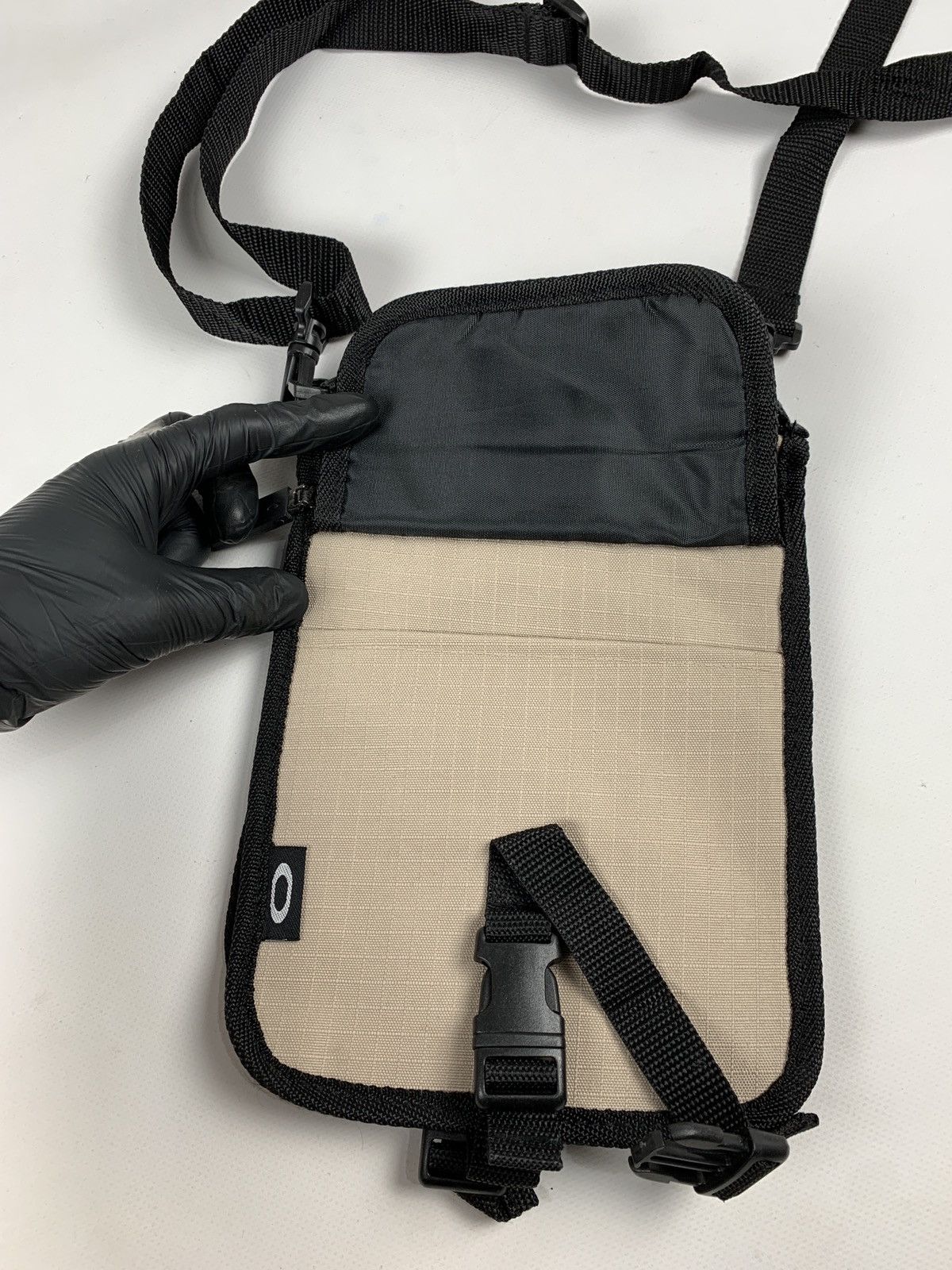 Oakley Vintage Oakley Double Sided Messenger Bag Size ONE SIZE - 11 Thumbnail