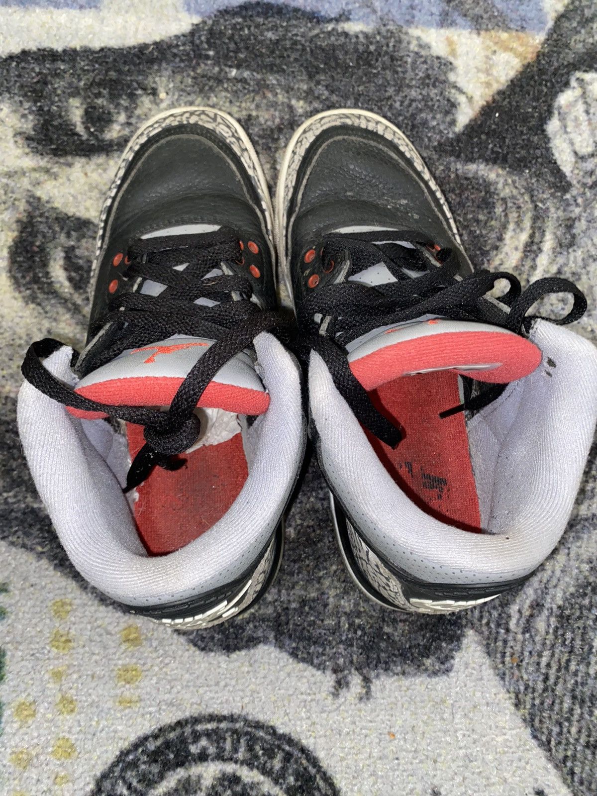 Jordan Brand × Nike Jordan 3 Retro Black Cement (2018) 5.5Y Grade School Size US 7 / IT 37 - 5 Thumbnail