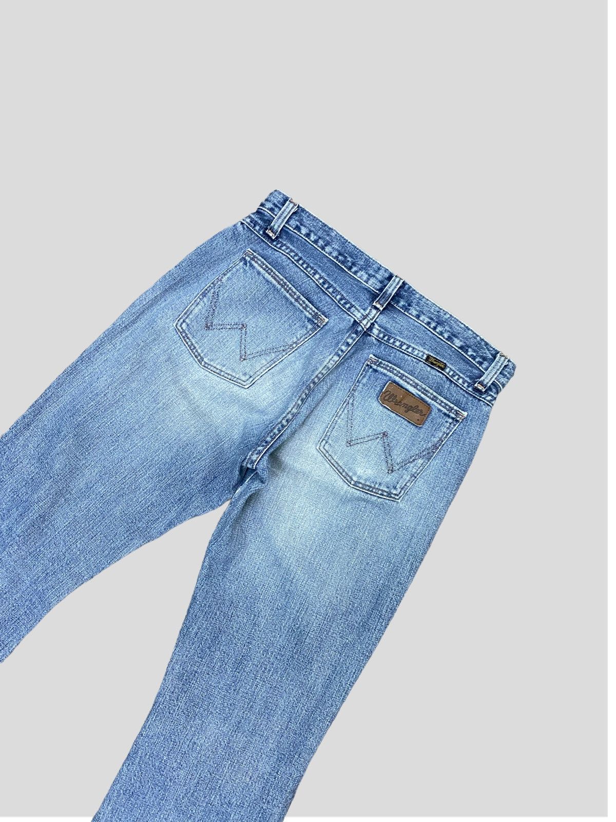 Japanese Brand × Vintage × Wrangler VINTAGE WRANGLER FLARED BOOTCUT DISTRESSED DENIM Size US 26 / EU 42 - 8 Thumbnail