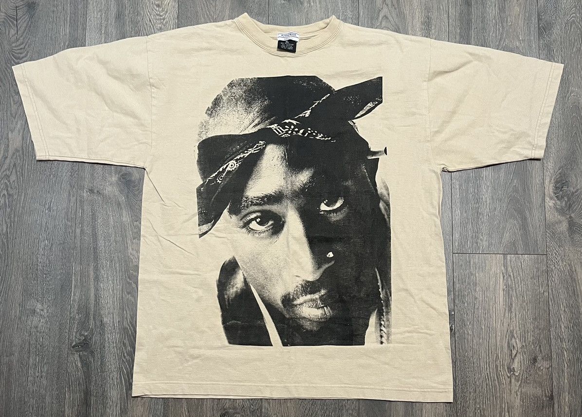 image of Rap Tees x Rock Tees Ultra Vintage Tupac 2Pac Big Face Rap Tee in Beige, Men's (Size XL)