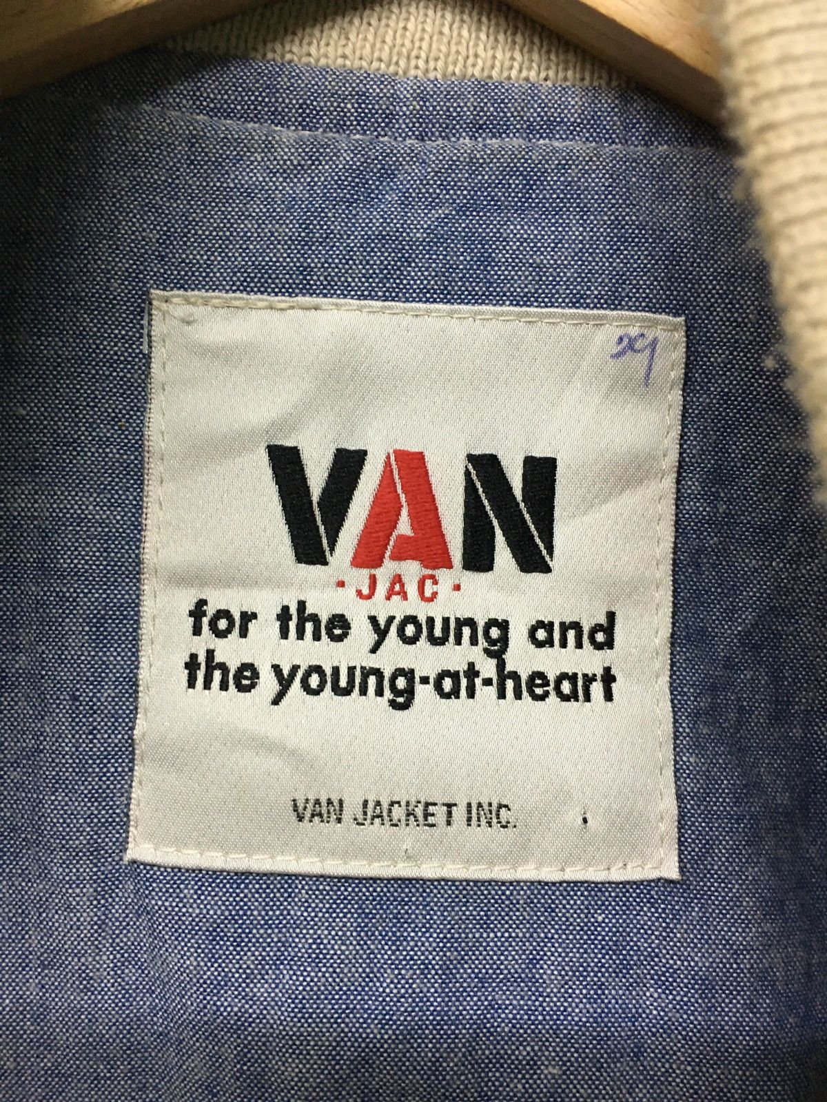 Japanese Brand Japanes brand Vans jac varsitiy jacket Size US M / EU 48-50 / 2 - 6 Thumbnail